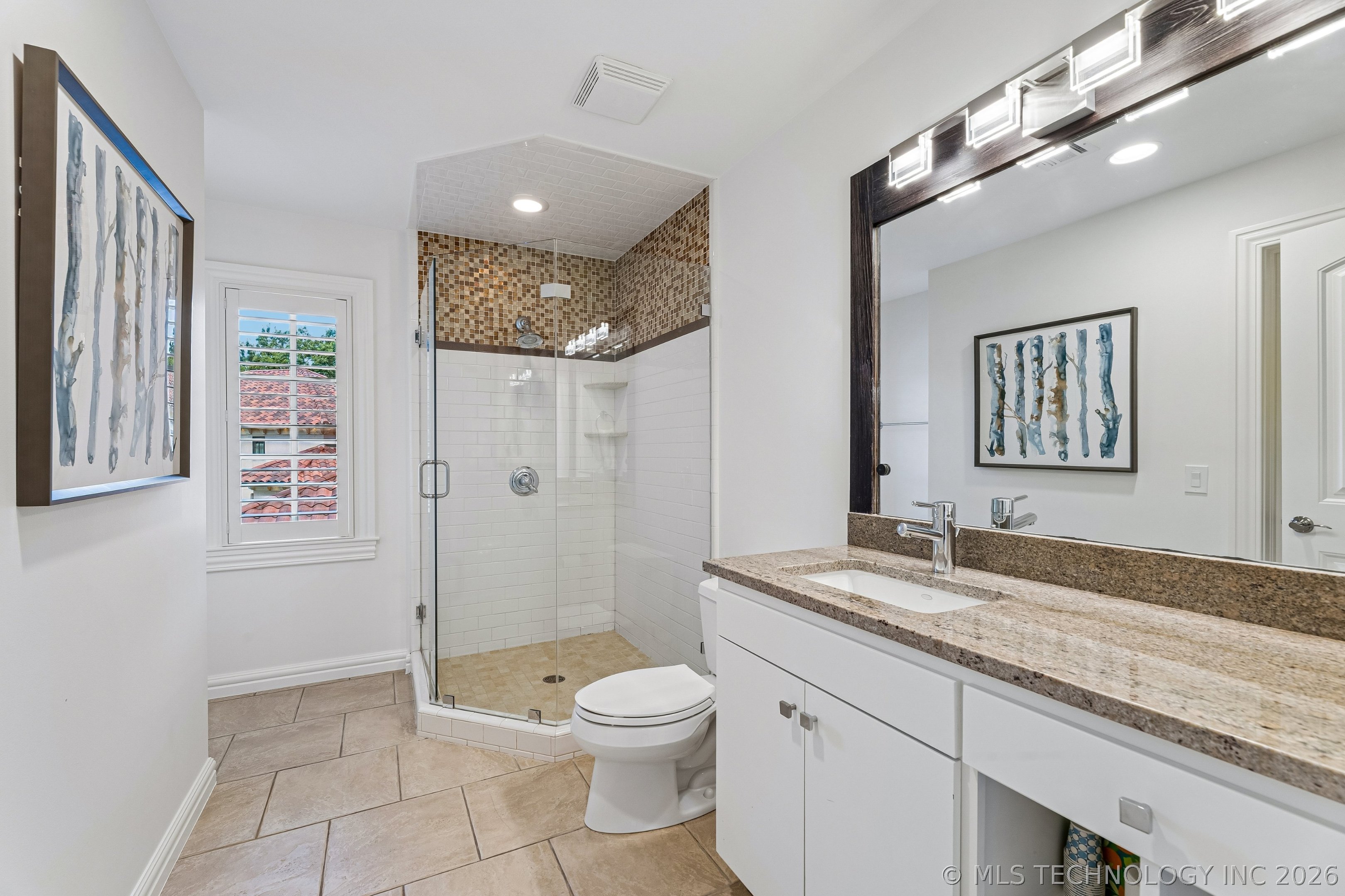 10805 S Marion Avenue Property Photo 41