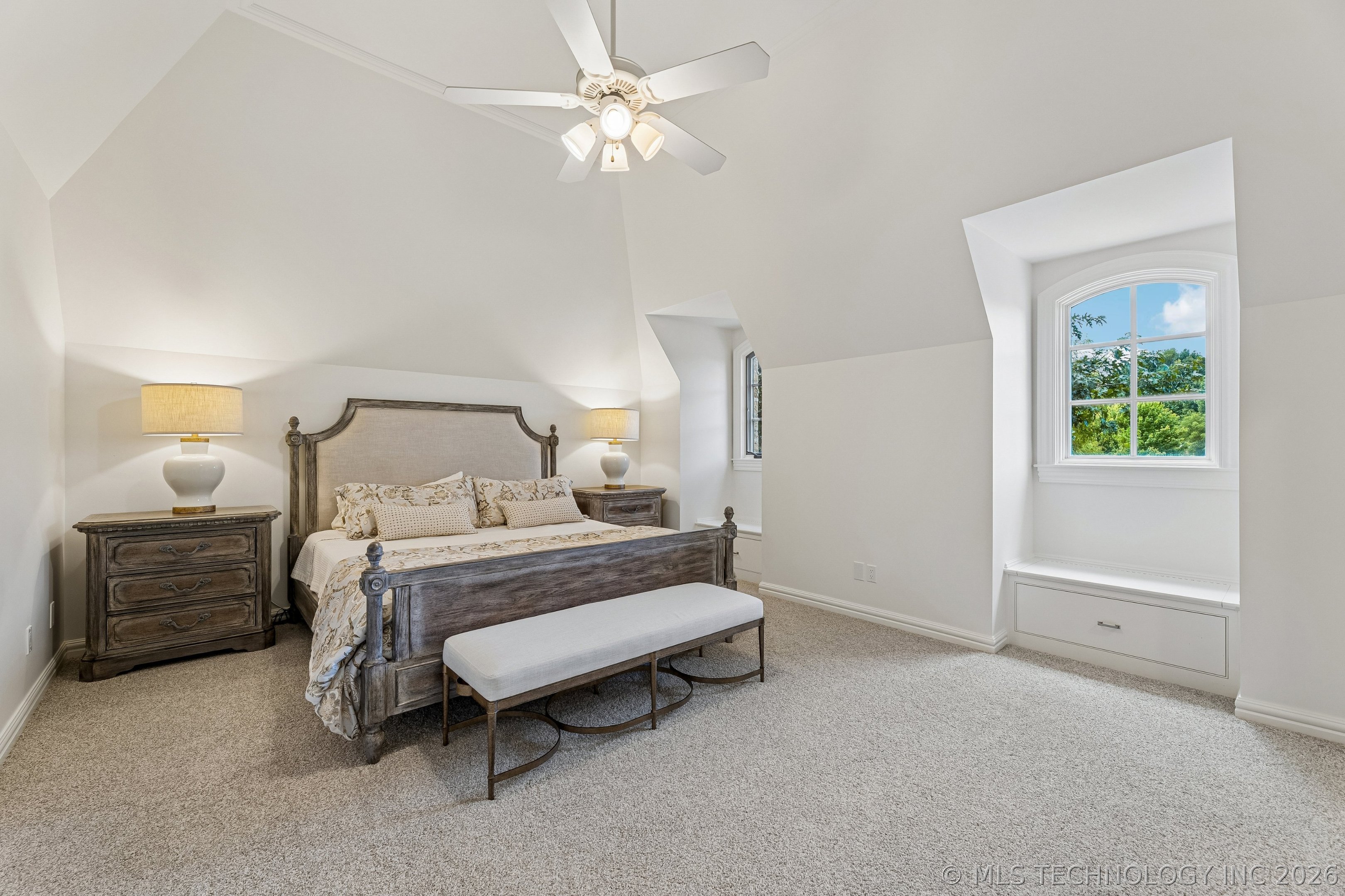 10805 S Marion Avenue Property Photo 44