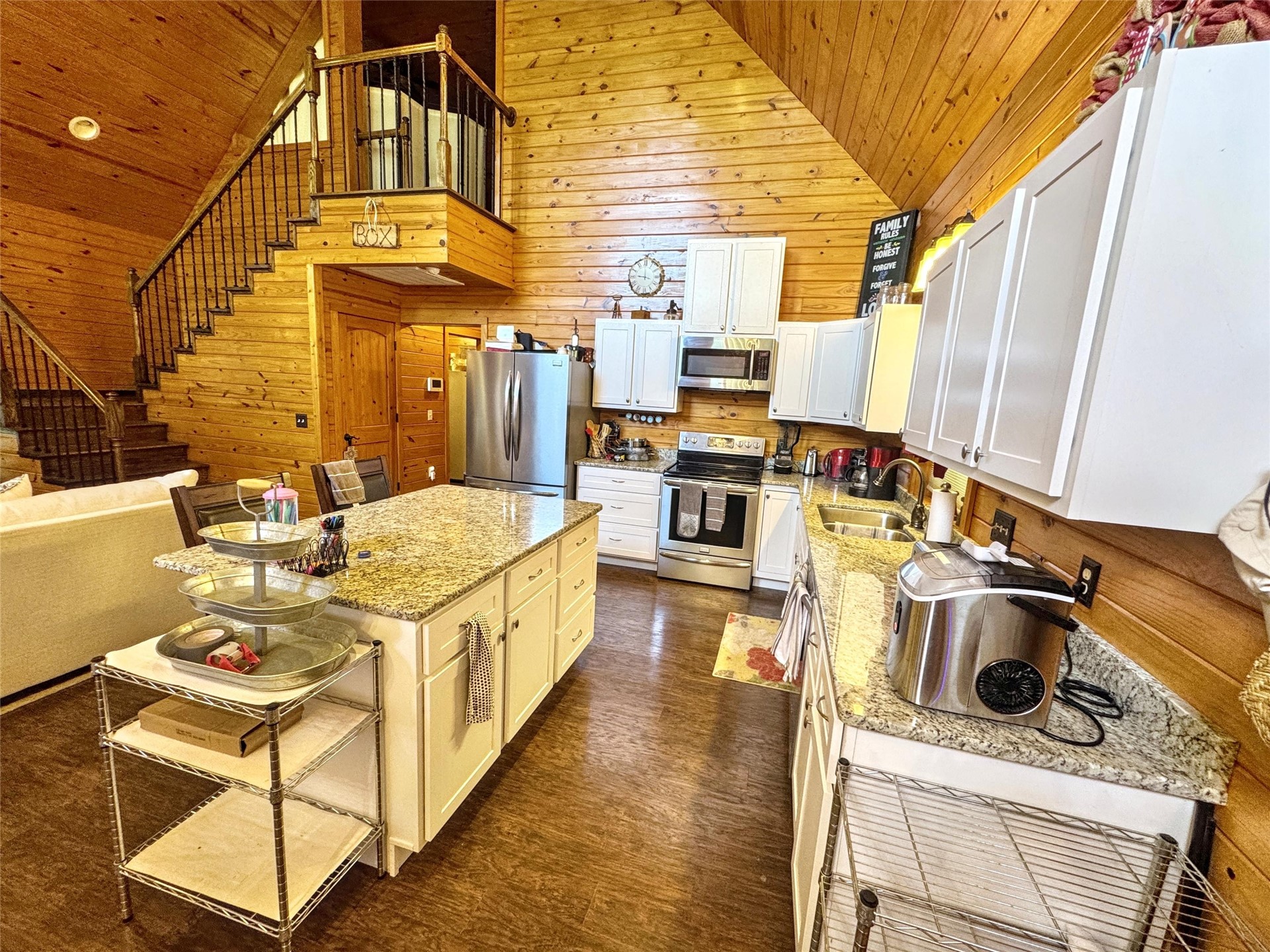 33473 Hwy 82 Property Photo 17