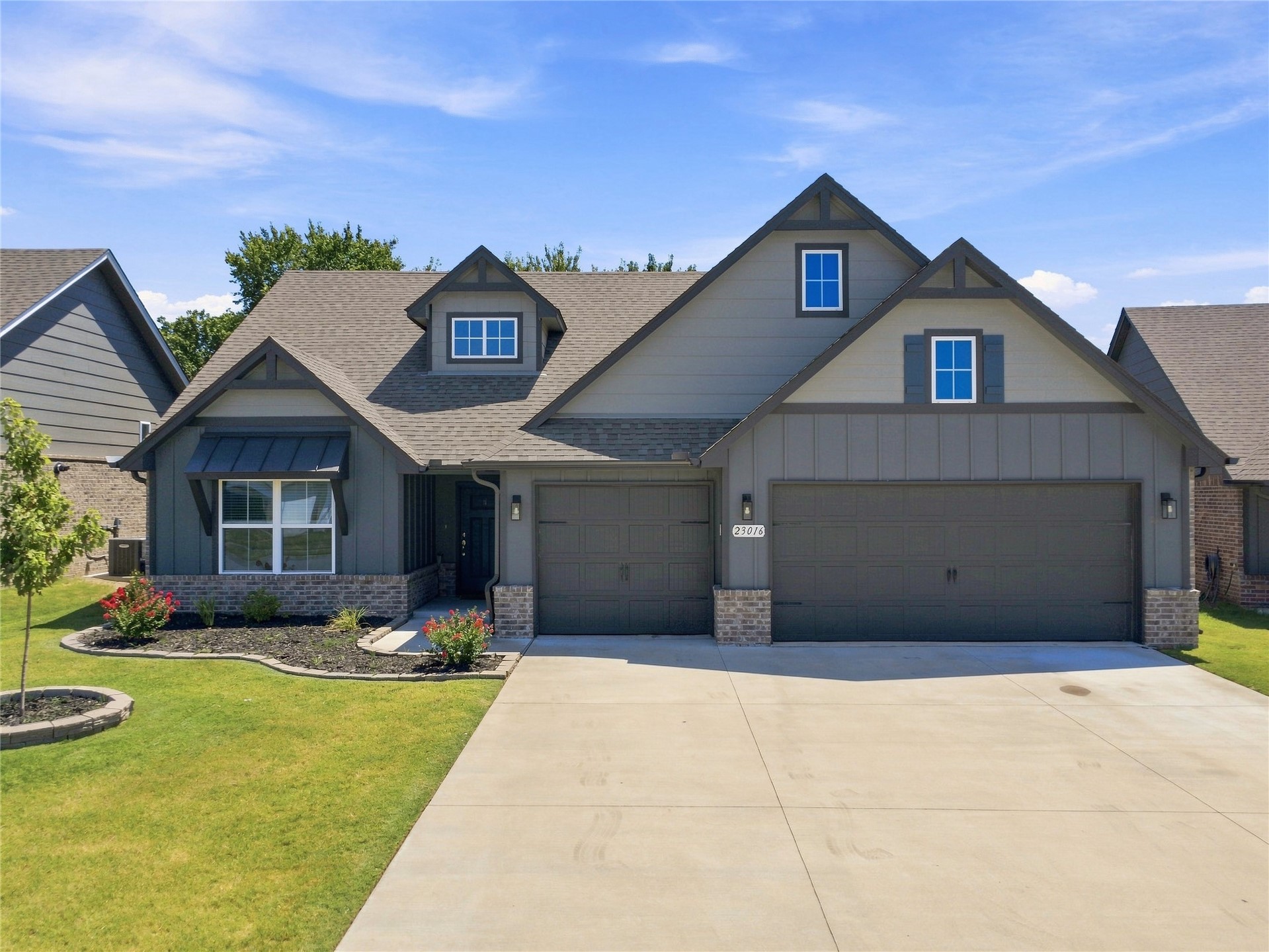23016 E 102nd Place S Property Photo 1