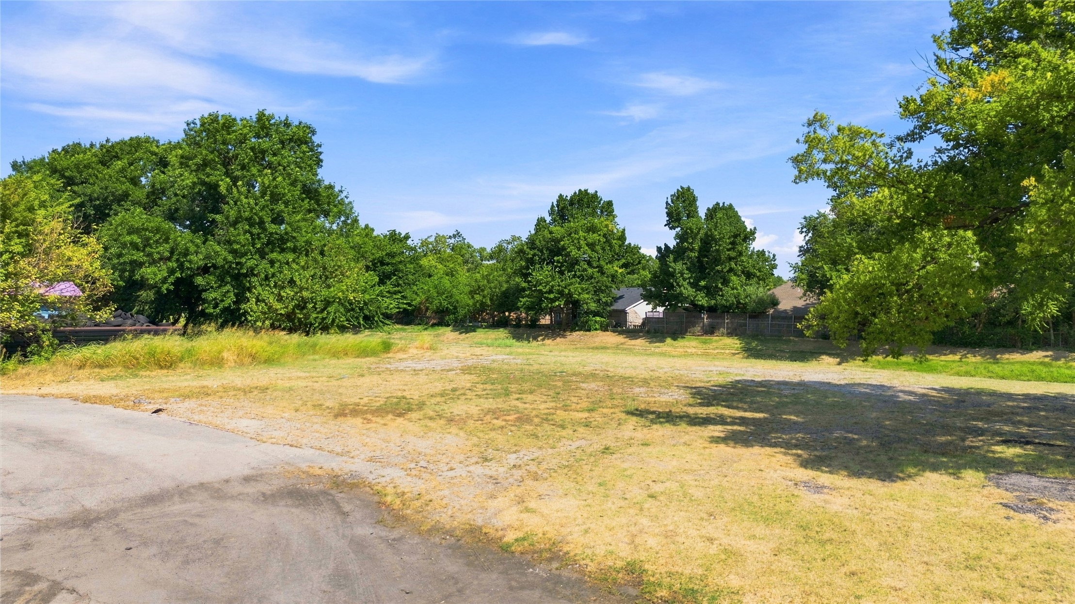 9751 E 31st Street Property Photo 2