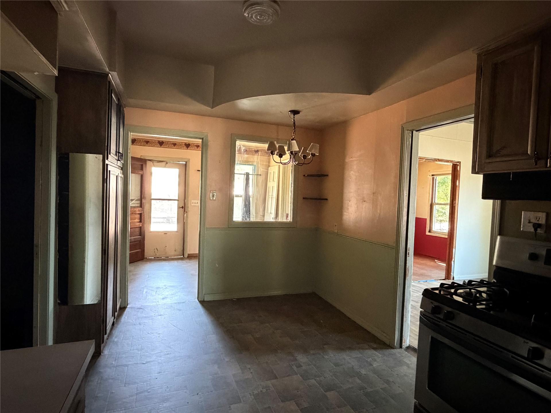 911 S Mcquarrie Avenue Property Photo 30