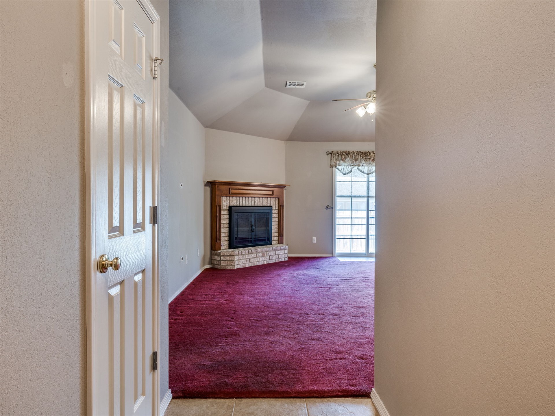 4058 S 213th East Avenue Property Photo 4