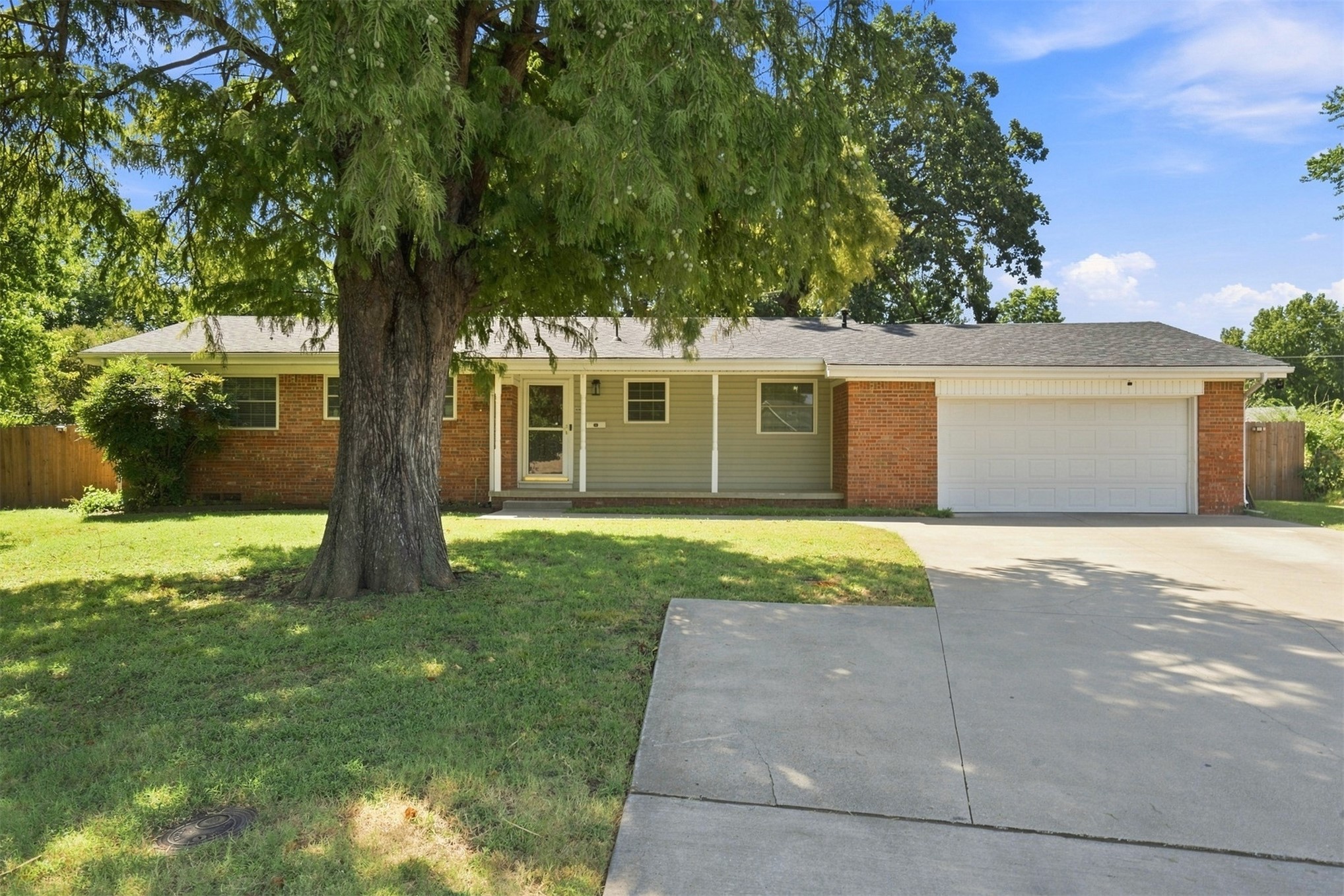 4513 S Zenith Avenue Property Photo 1