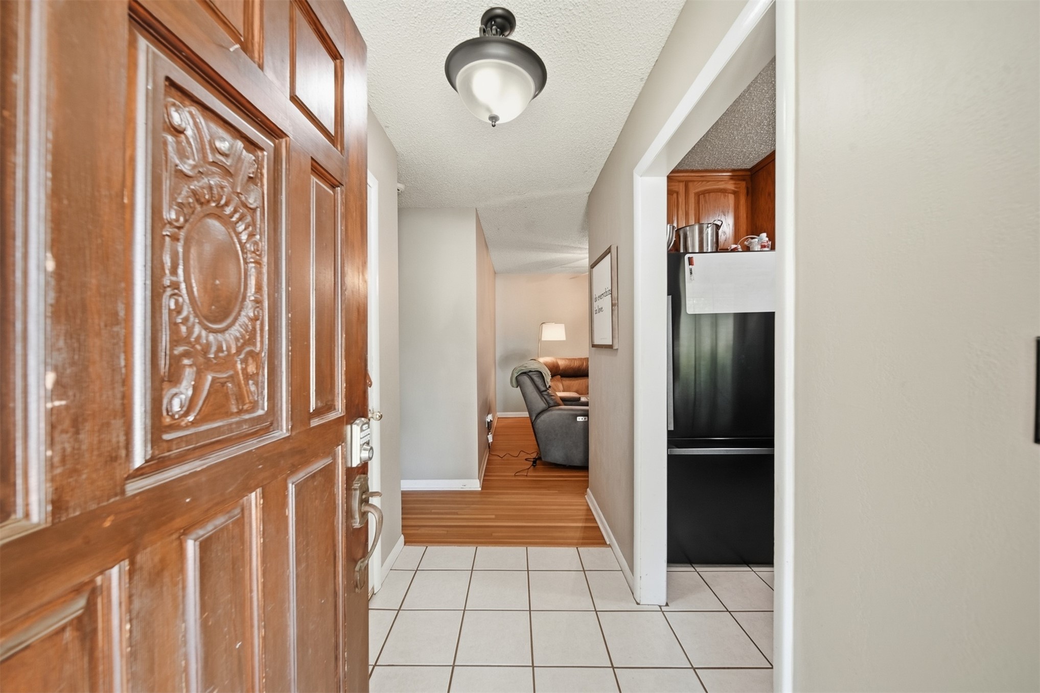 4513 S Zenith Avenue Property Photo 4