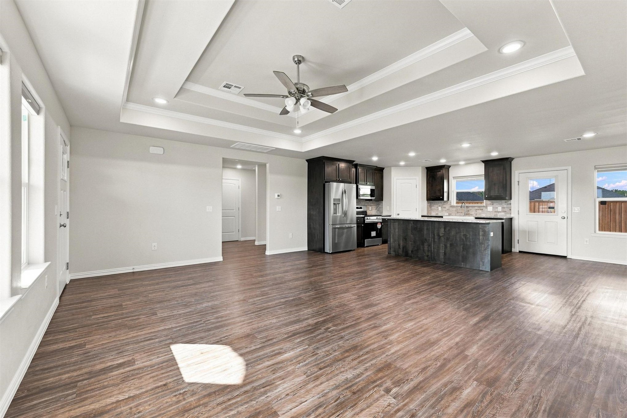 3018 Silver Charm Avenue Property Photo 8