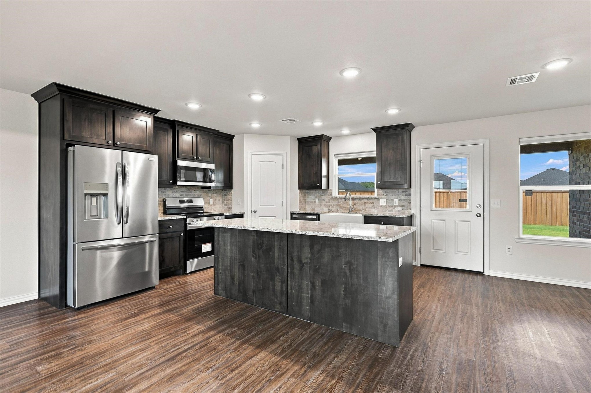 3018 Silver Charm Avenue Property Photo 10