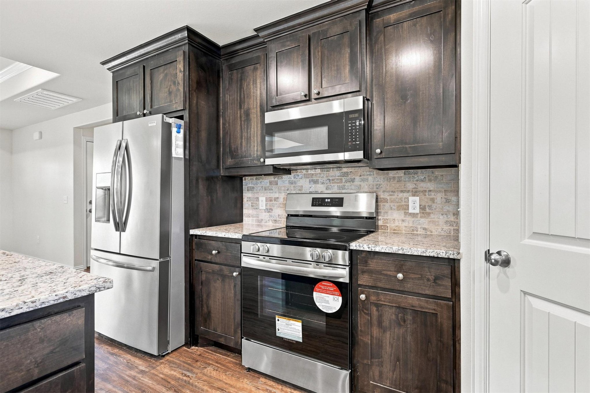 3018 Silver Charm Avenue Property Photo 15