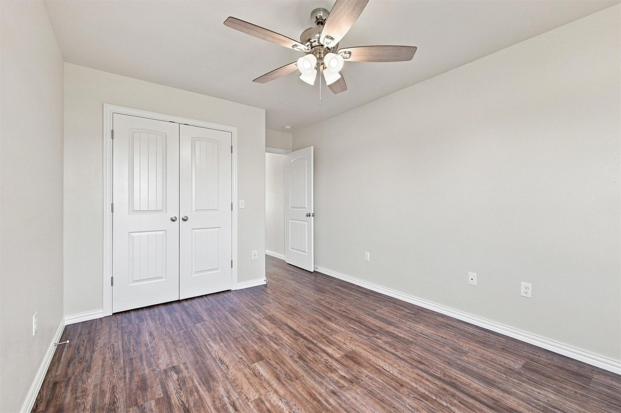 3018 Silver Charm Avenue Property Photo 28