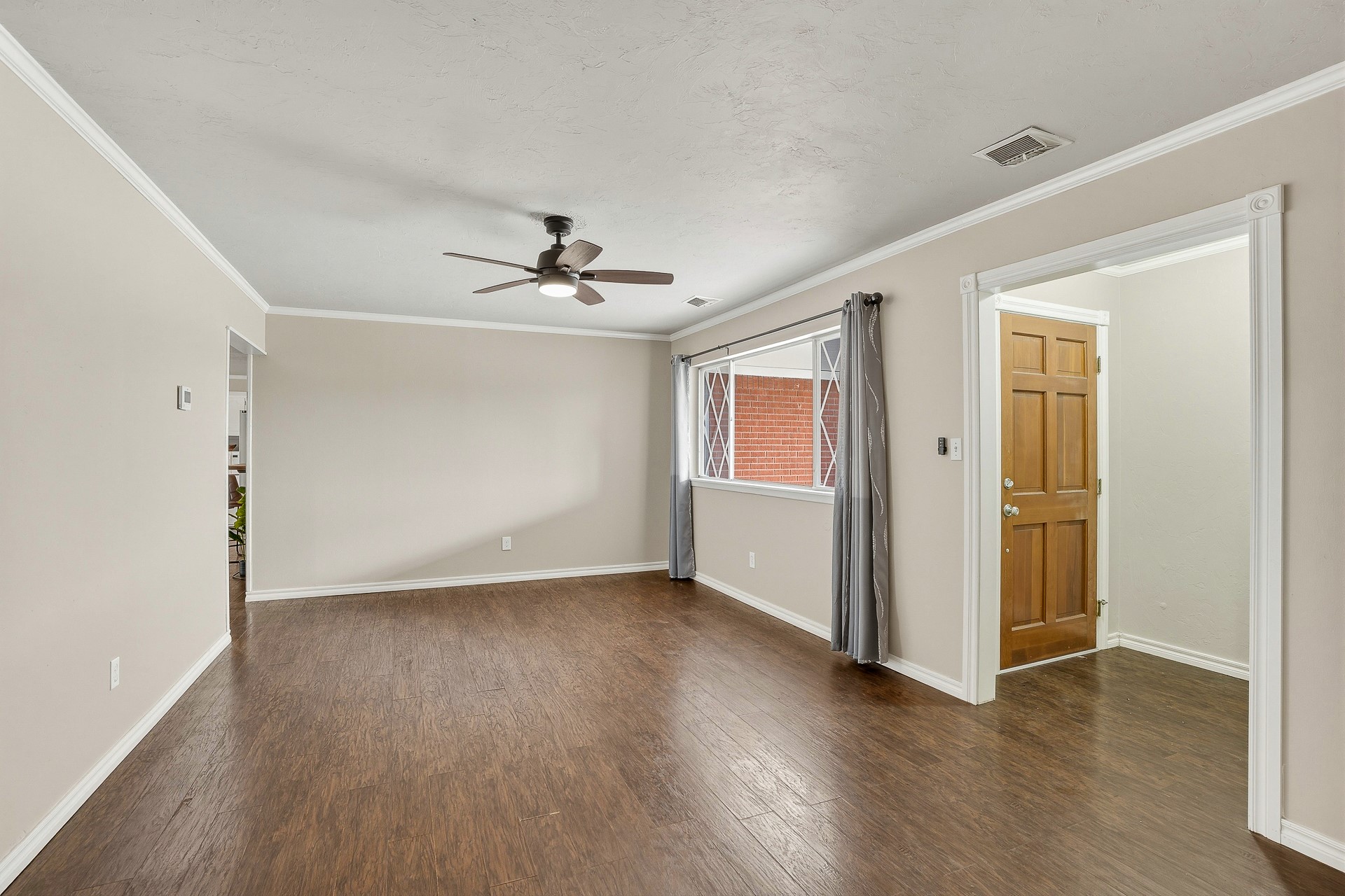 715 N Susan Avenue Property Photo 5