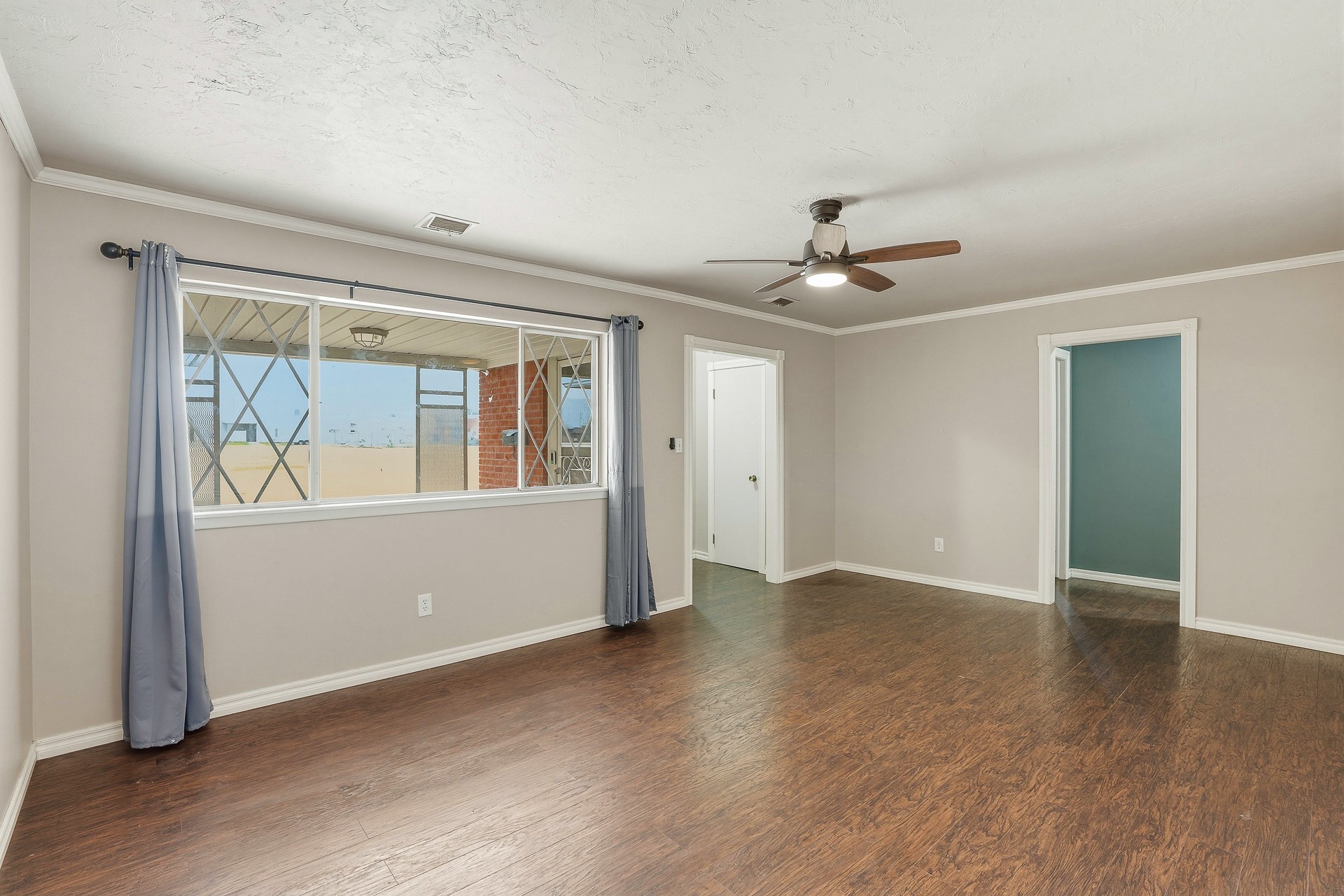 715 N Susan Avenue Property Photo 6