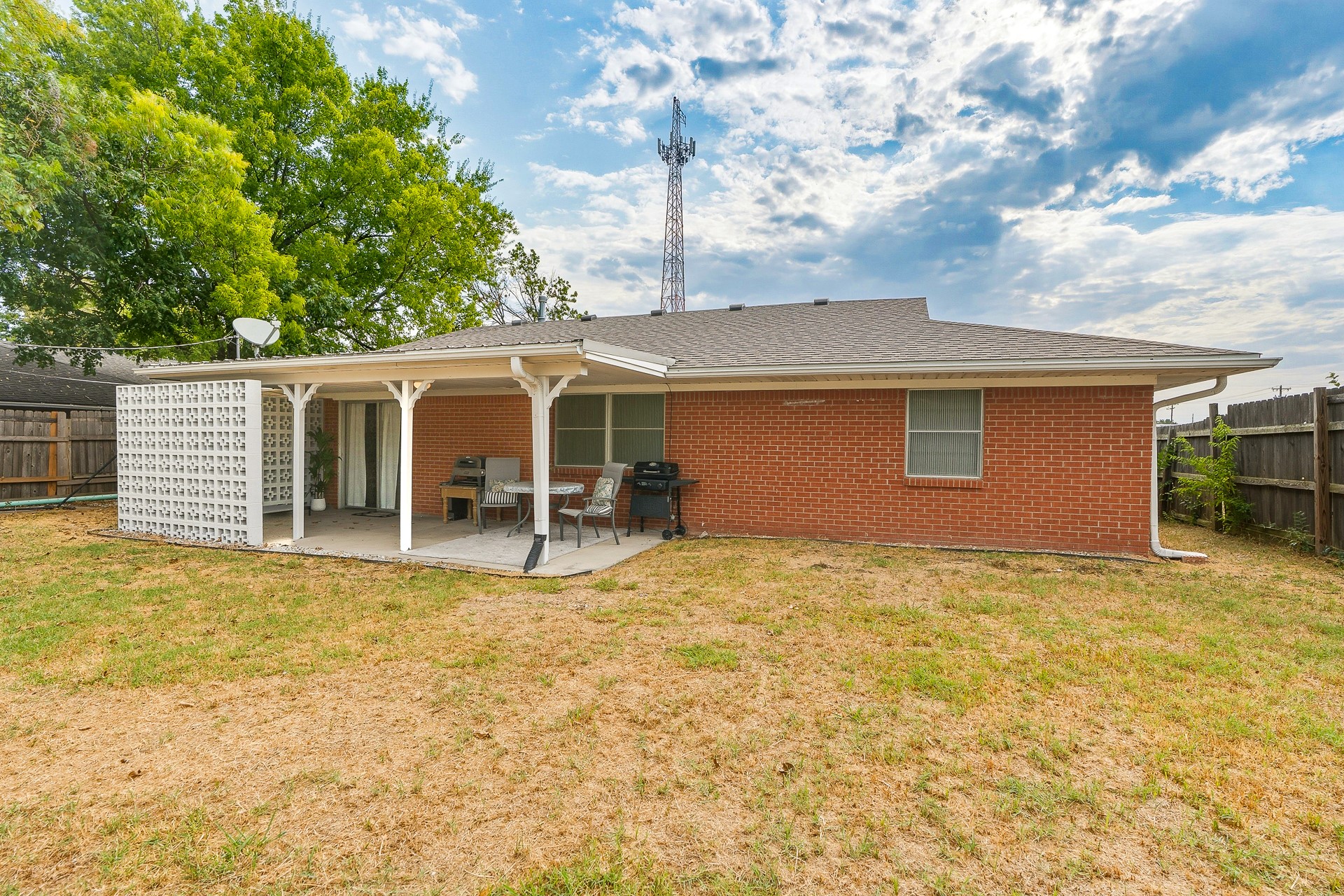 715 N Susan Avenue Property Photo 29