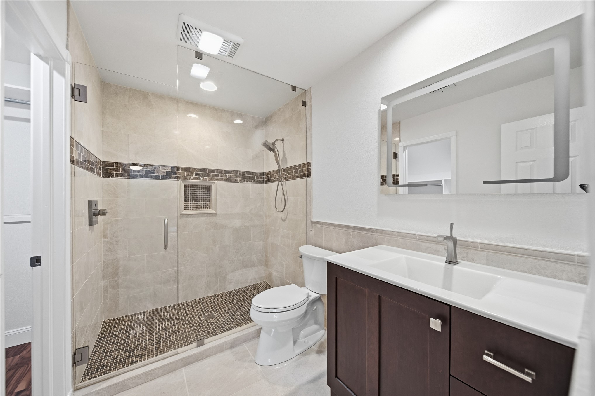 18745 Timberlake Drive Property Photo 33