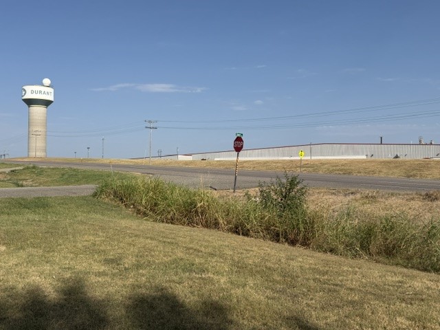 000 70 Highway Property Photo 8