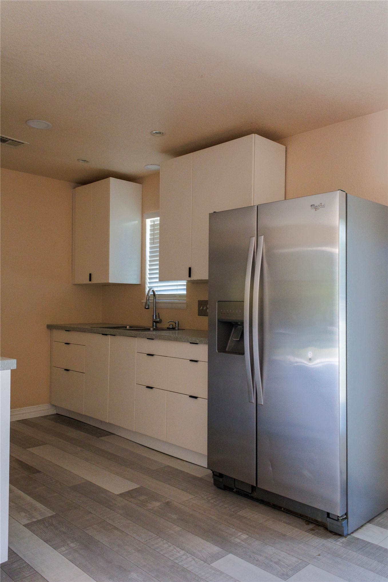 1204 Nw Gaye Street Property Photo 11