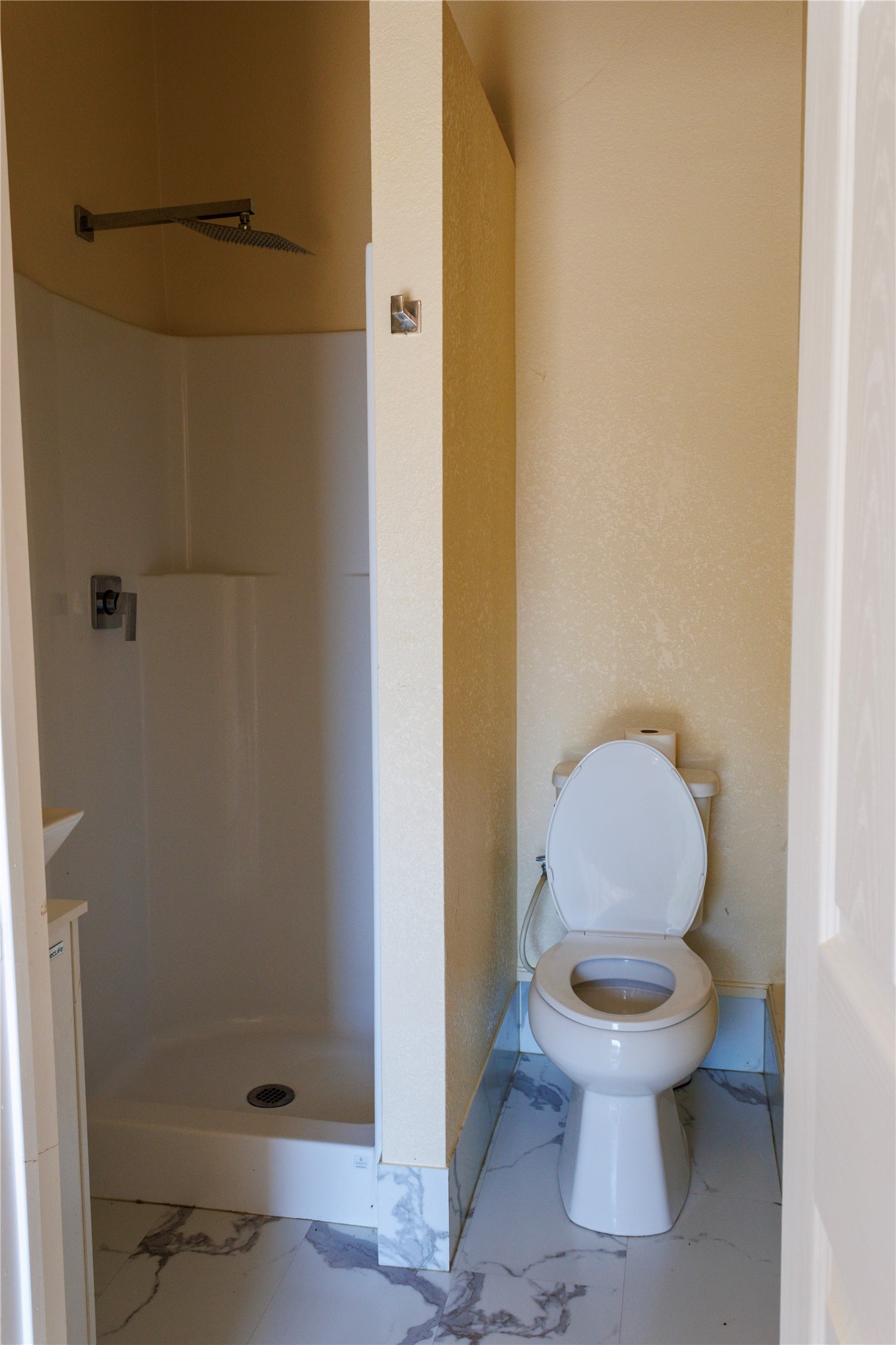 1204 Nw Gaye Street Property Photo 16