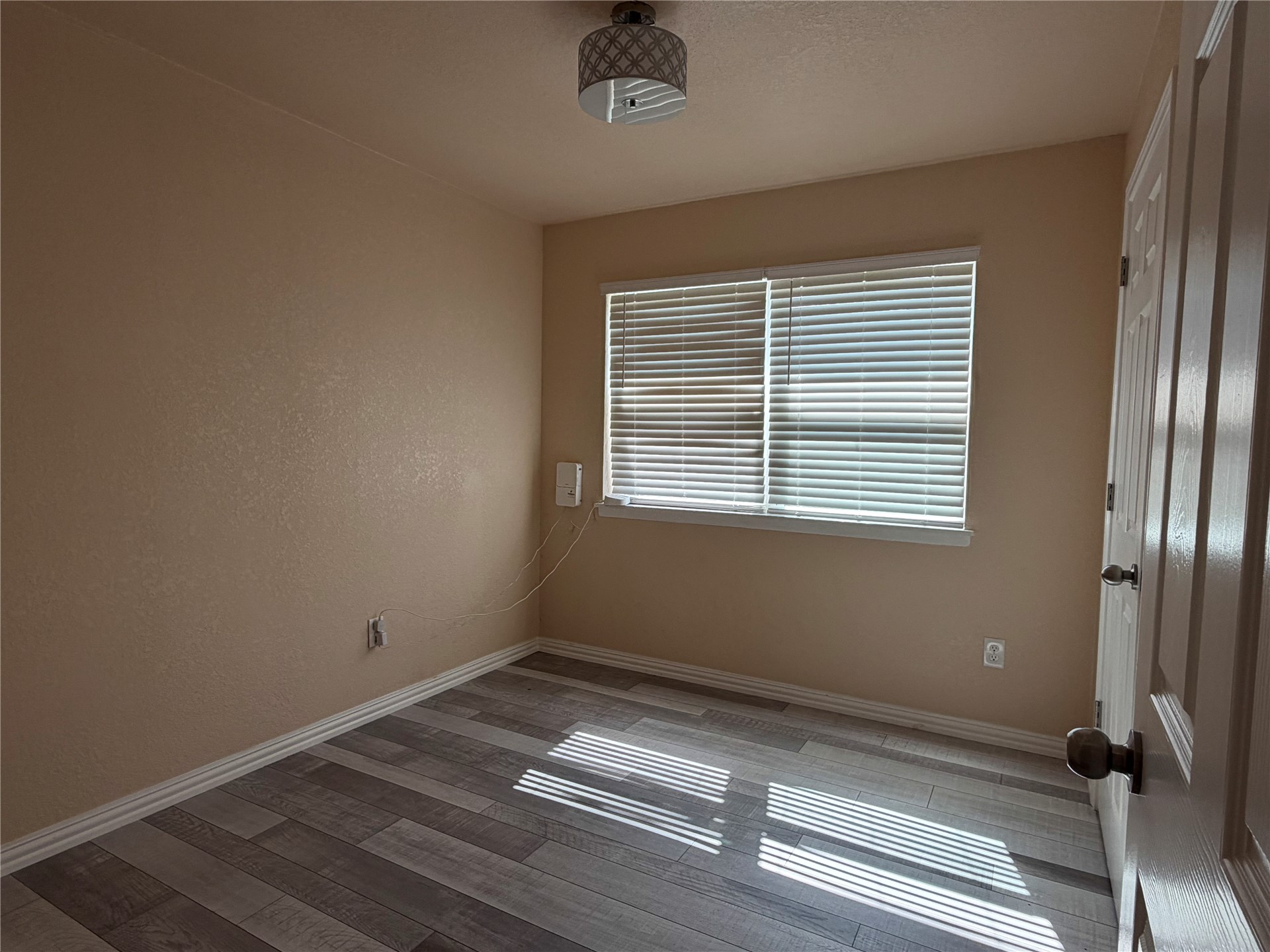 1204 Nw Gaye Street Property Photo 20