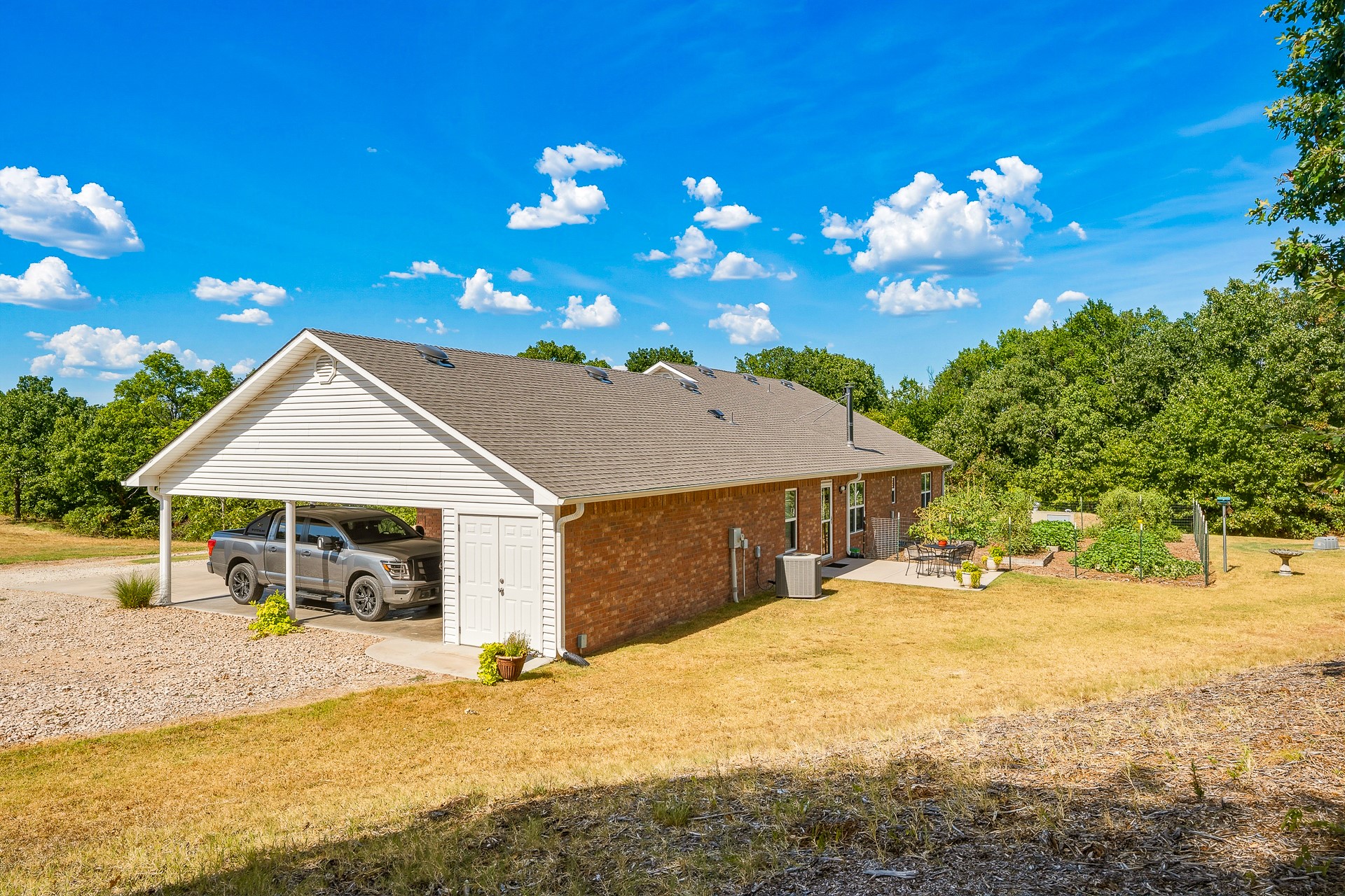 7777 Franks Property Photo 46