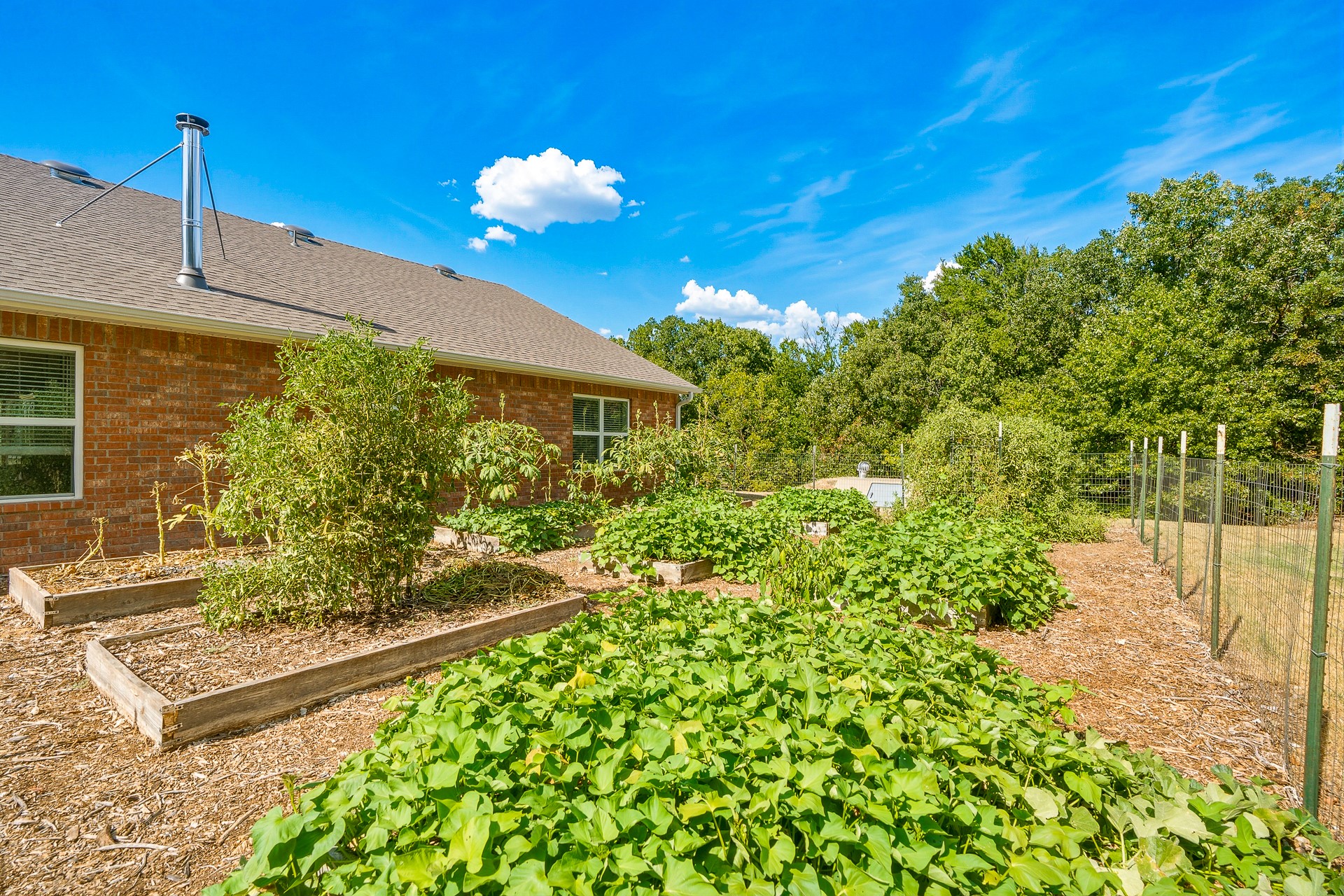 7777 Franks Property Photo 55