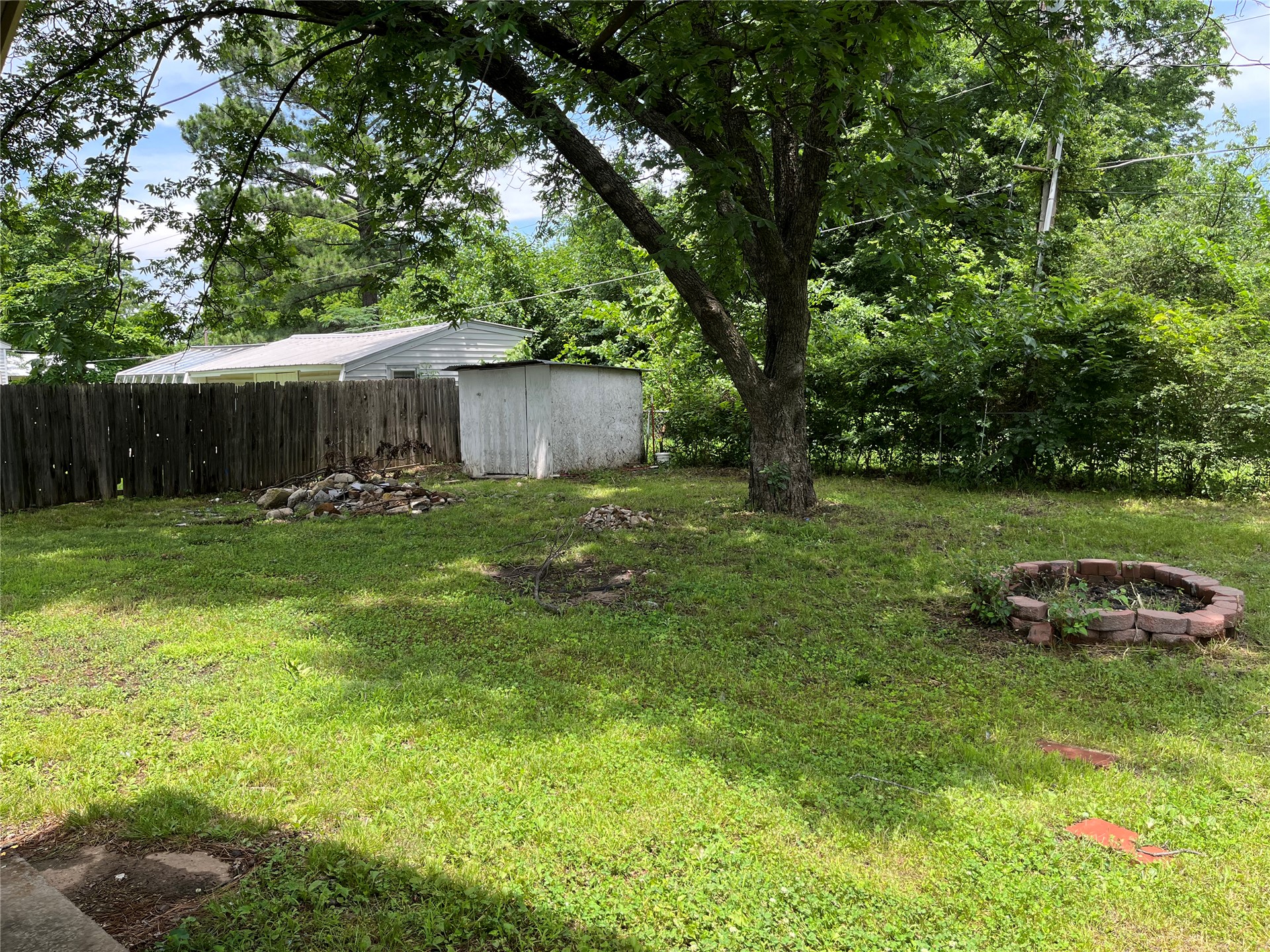 1005 Se 5th Street Property Photo 6