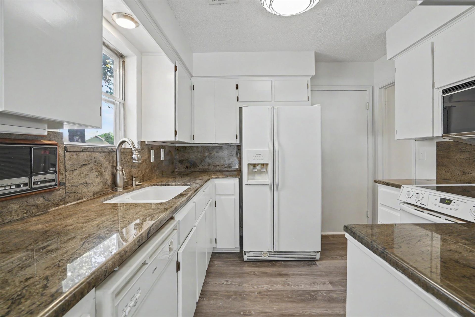 1544 S 69th East Avenue Property Photo 22