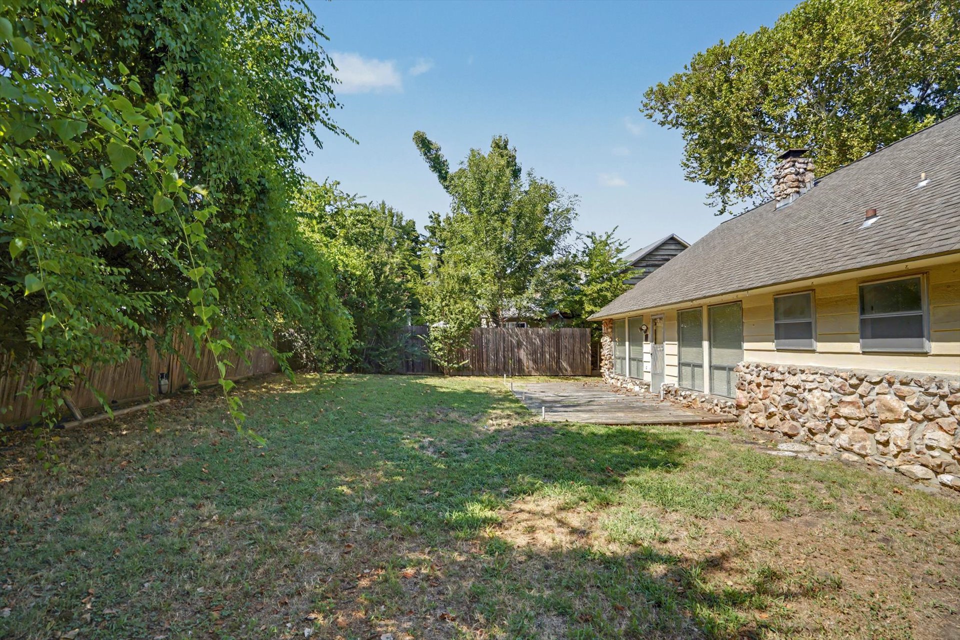 1544 S 69th East Avenue Property Photo 46