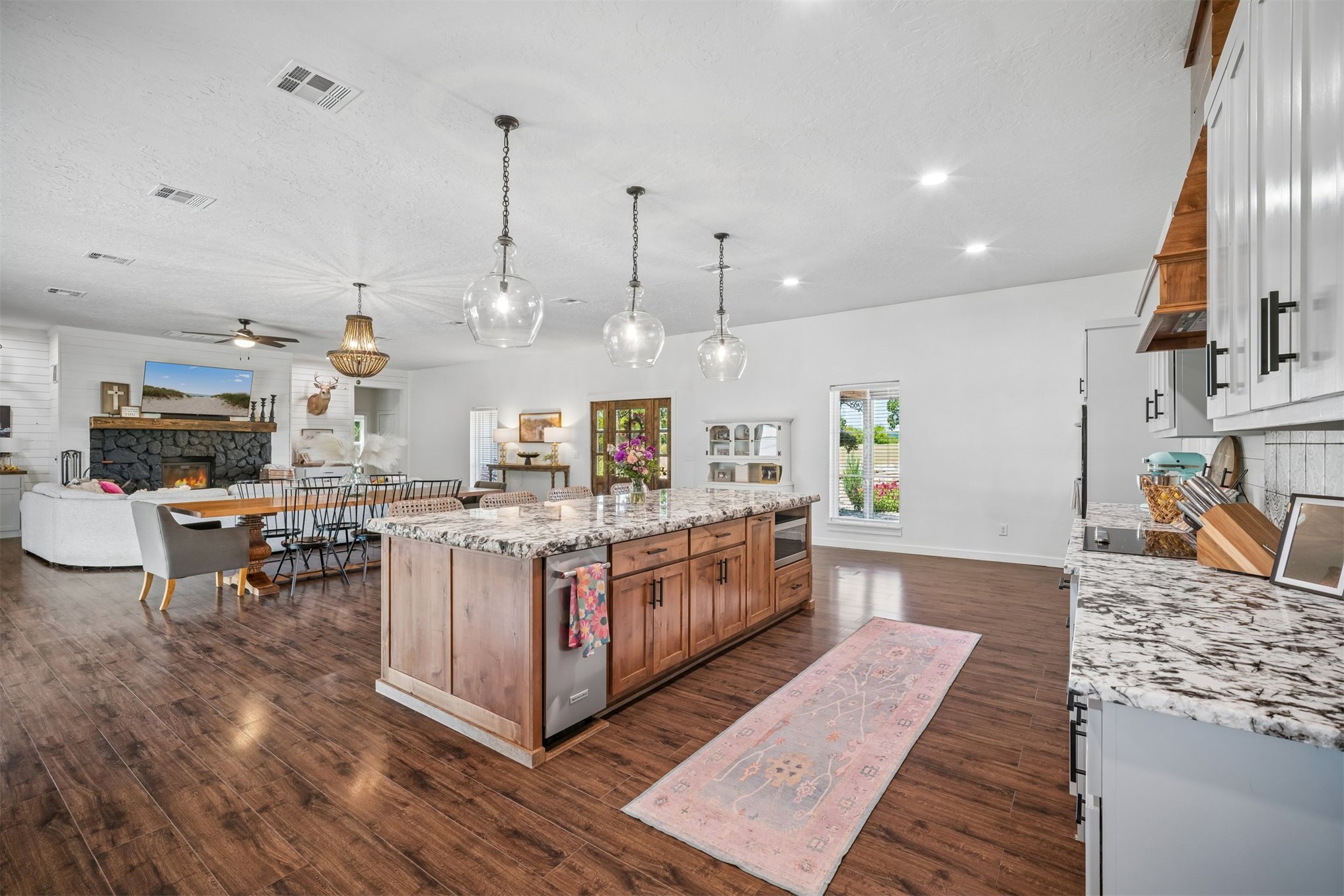 5086 N 427 Road Property Photo 8