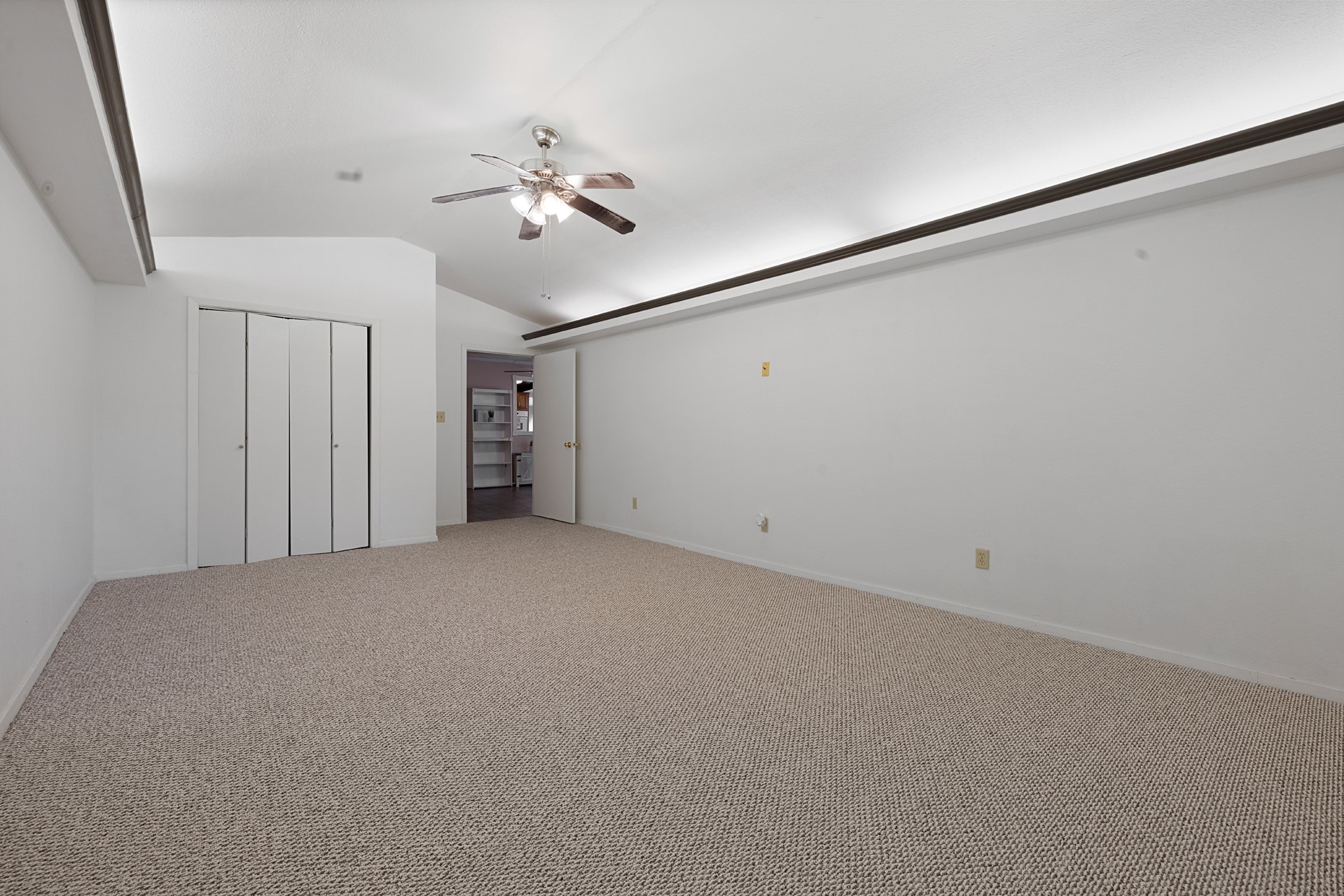 1068 Lakeside Property Photo 26