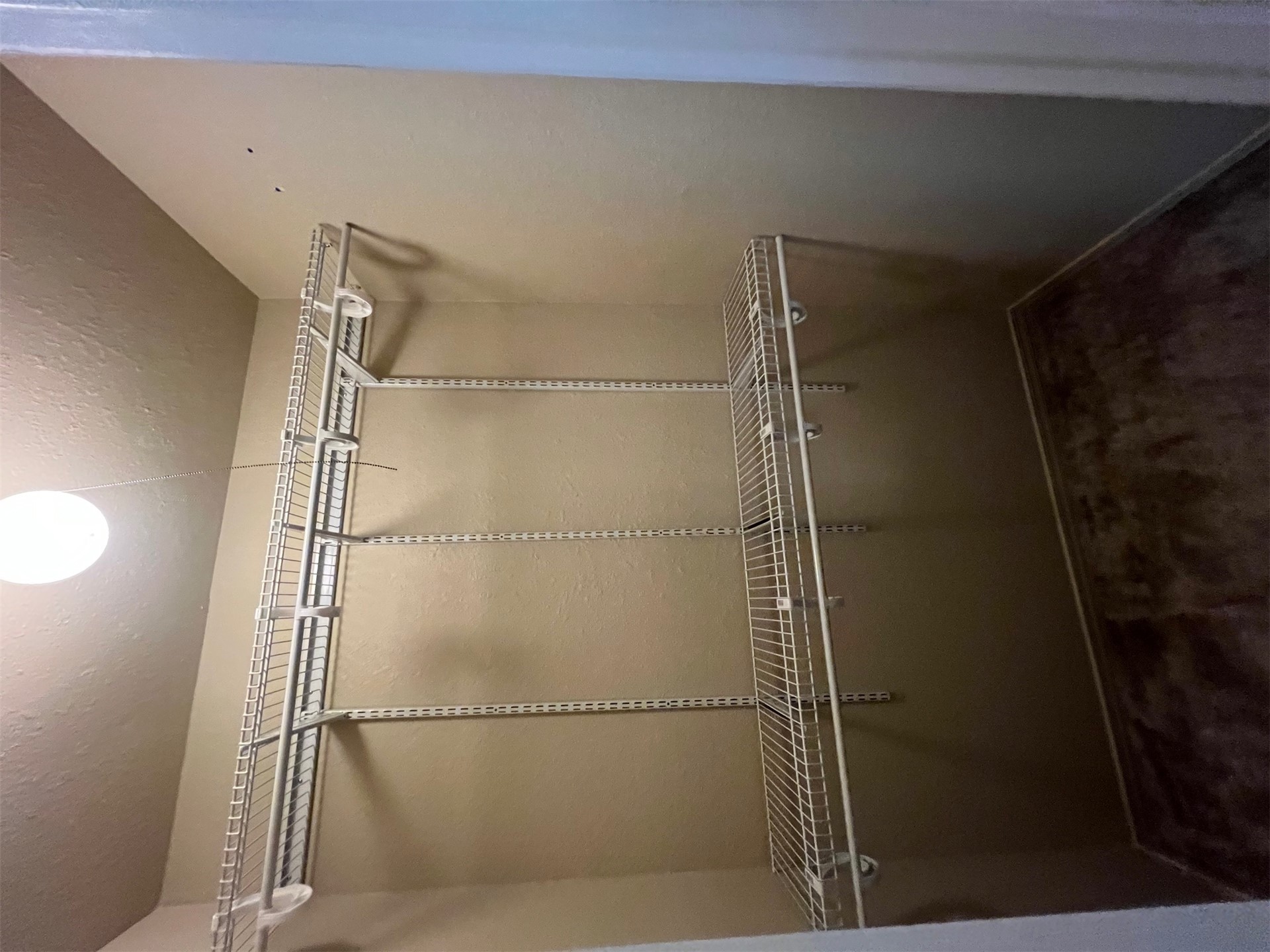 538 E 138th Place Property Photo 10