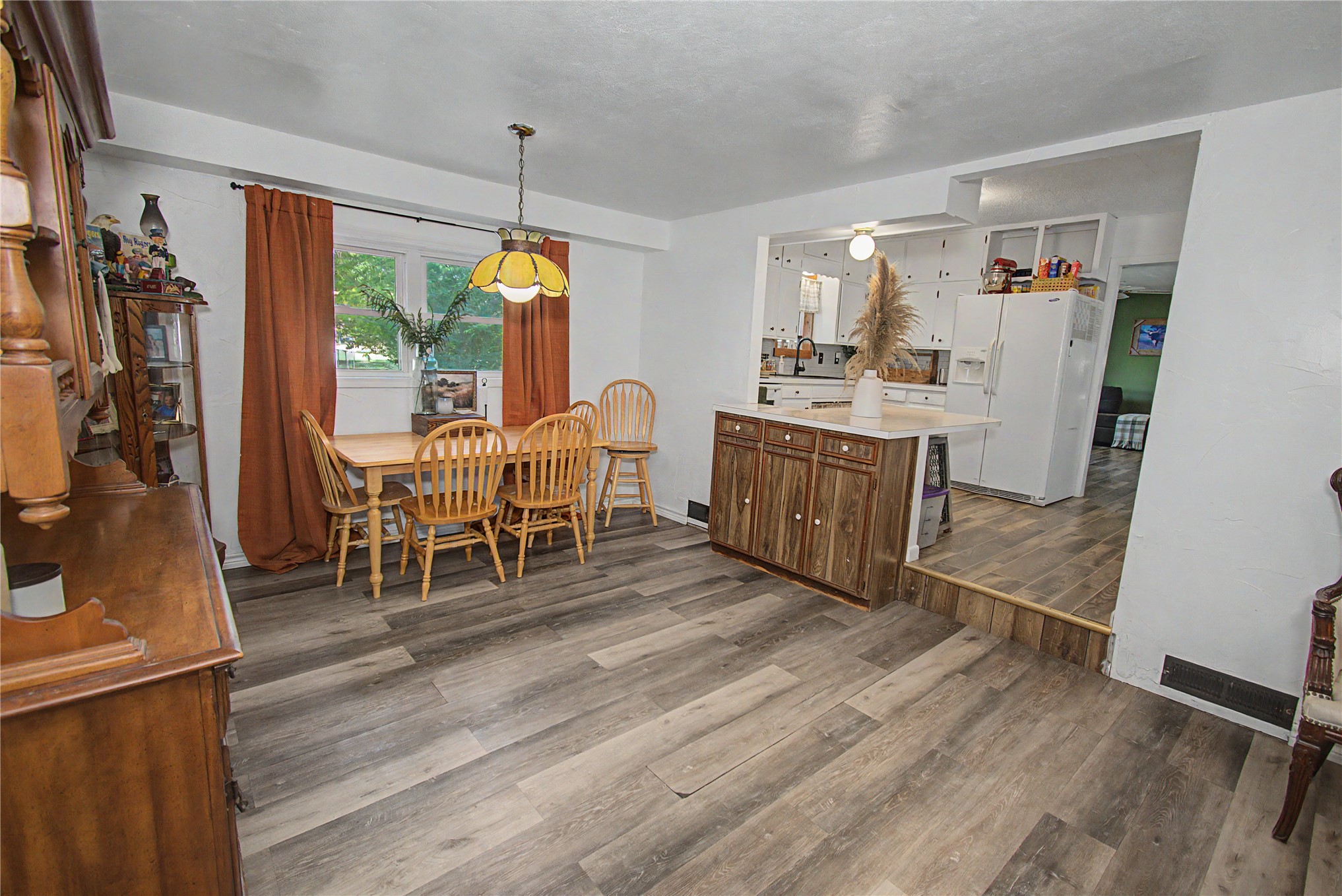 820 W Jefferson Avenue Property Photo 11