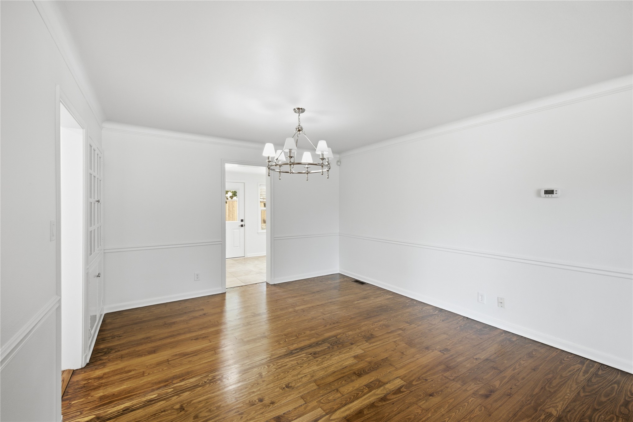 1567 E 22nd Street Property Photo 10