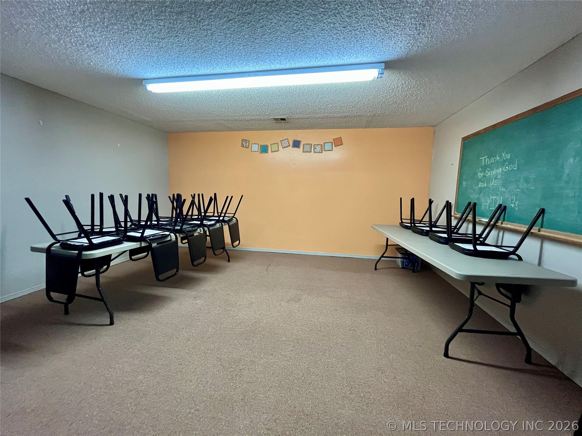 2710 S Cherokee Drive Property Photo 41