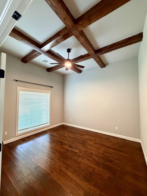 803 E Delmar Place Property Photo 10