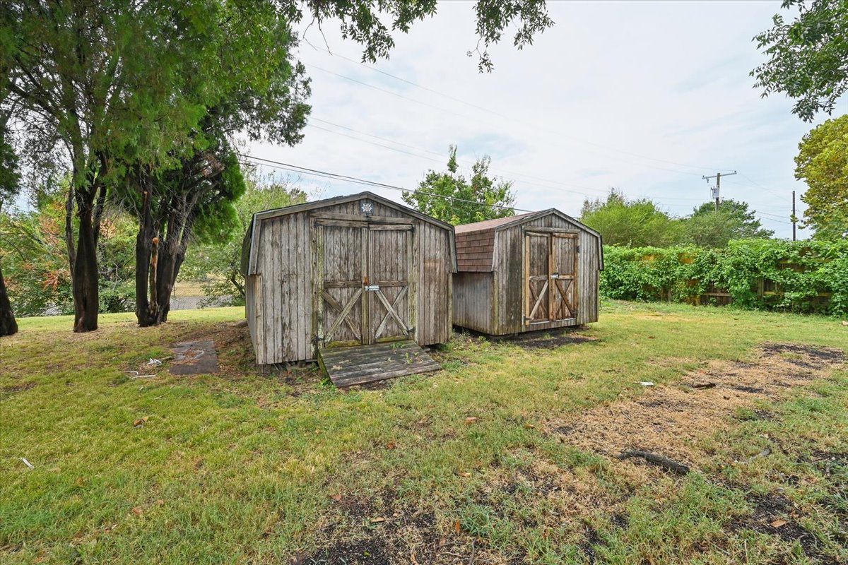 6648 E 30th Street Property Photo 33