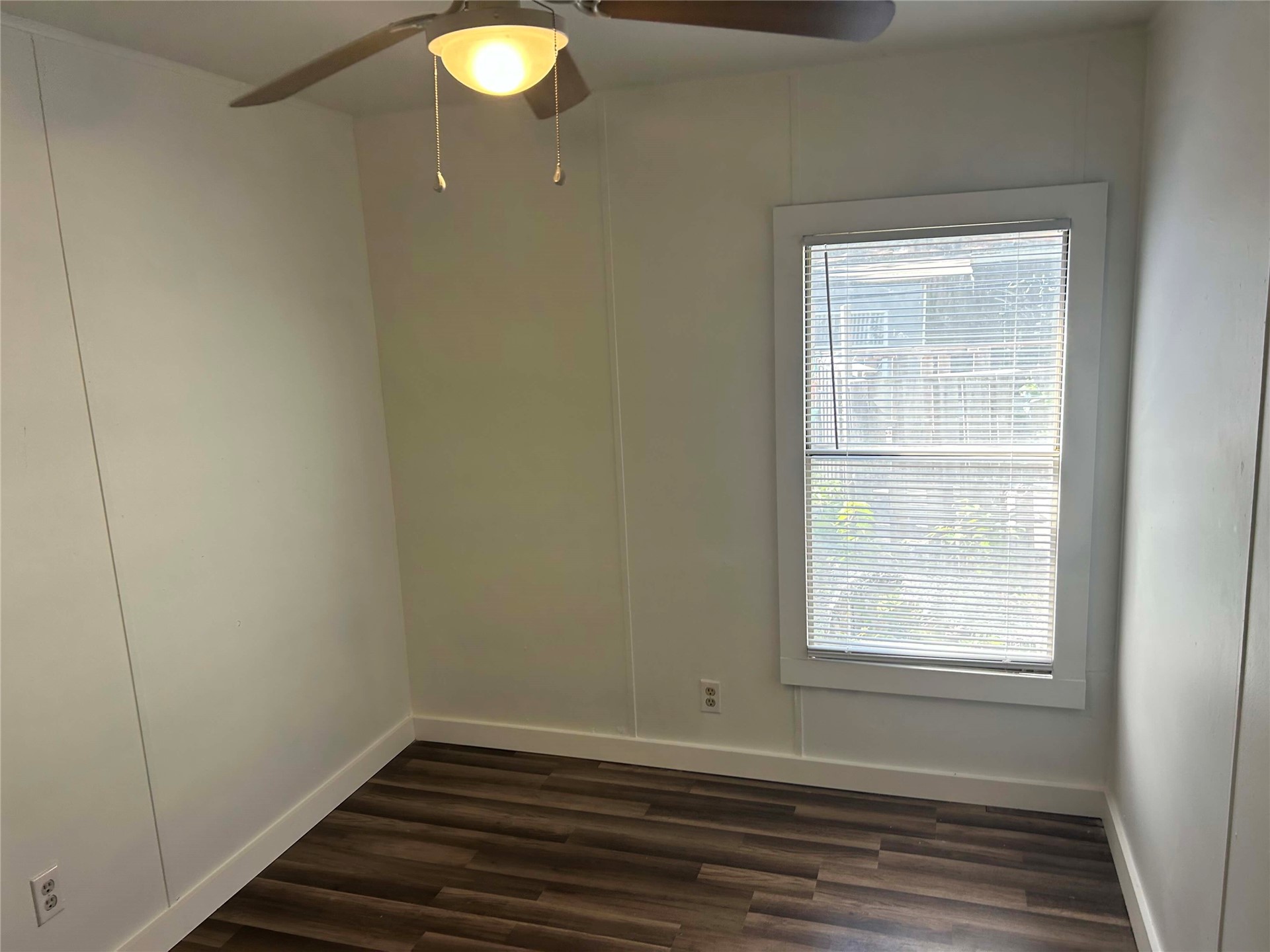 13649 S Zenith Street Property Photo 6