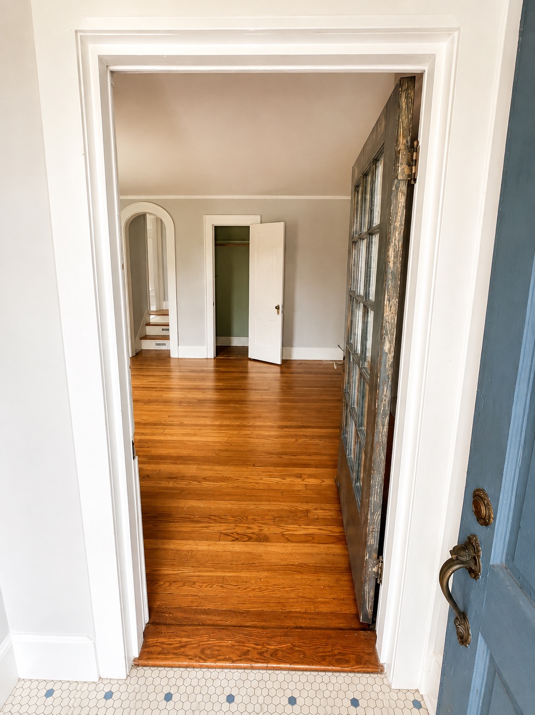 901 N Mckinley Avenue Property Photo 8