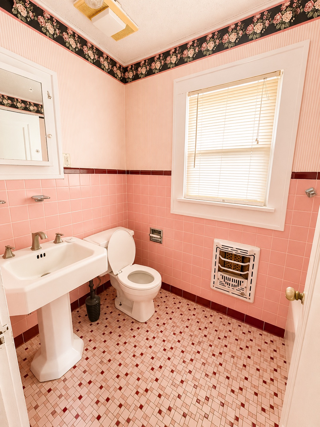 901 N Mckinley Avenue Property Photo 27