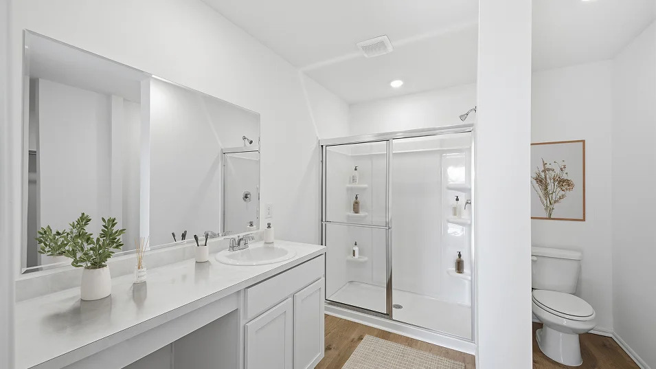 15689 Mustang Avenue Property Photo 10