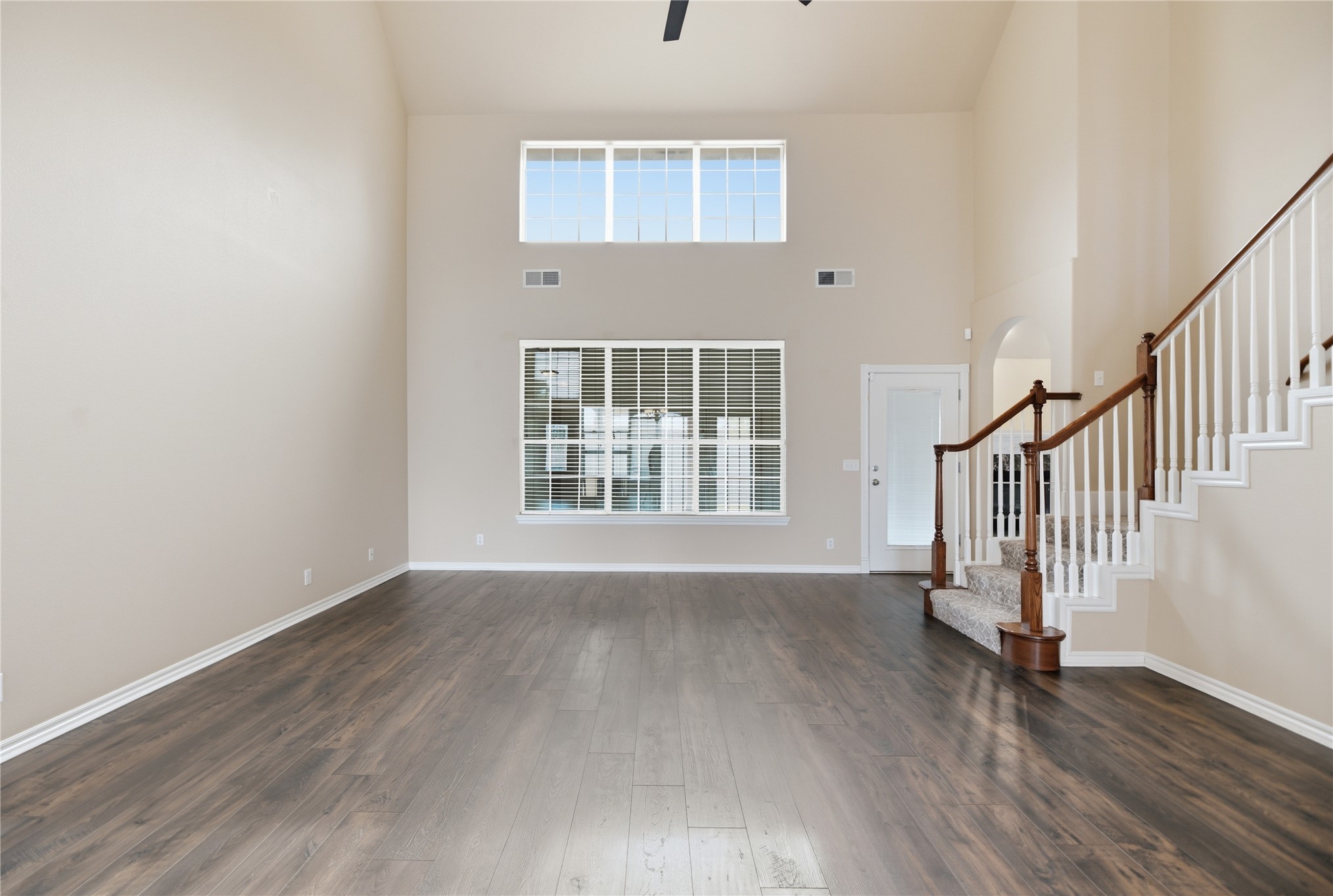2505 S 10th Street Property Photo 6