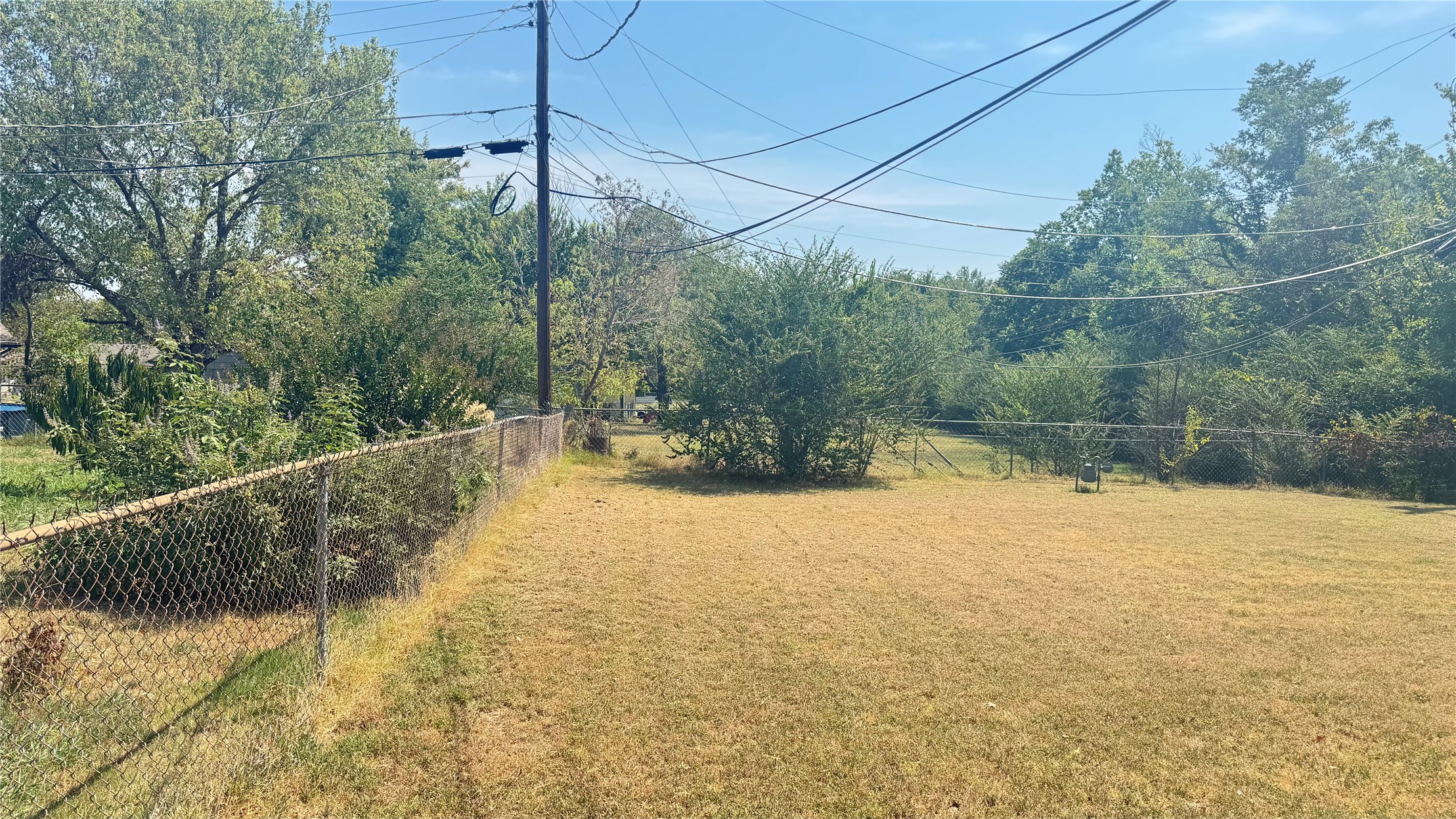 419 S 185th East Avenue Property Photo 15