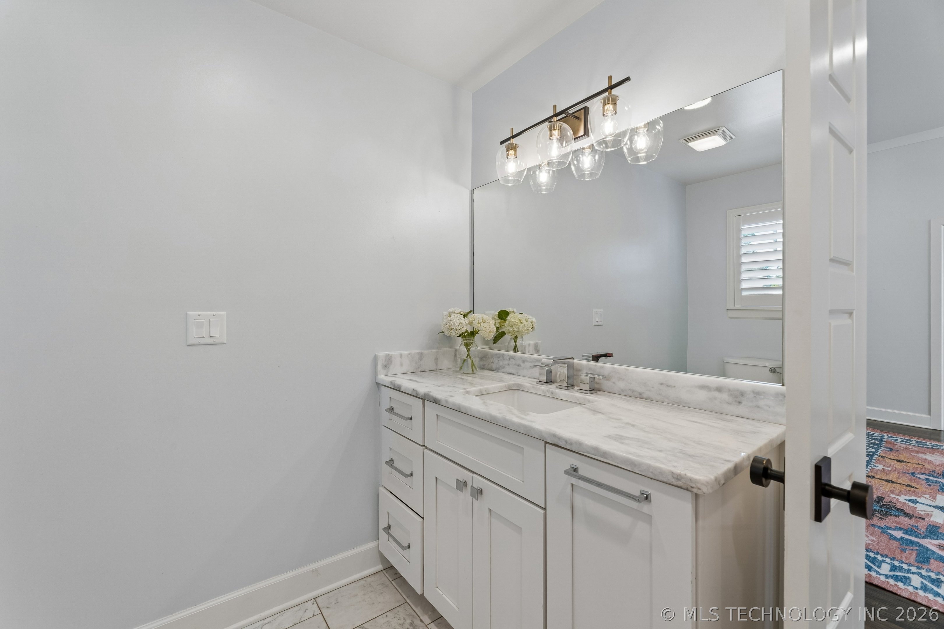 3325 S Troost Avenue Property Photo 20