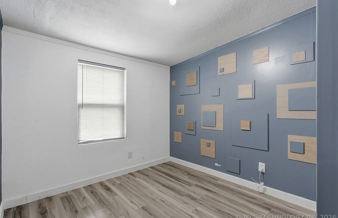 1080 Harvey Road Property Photo 12