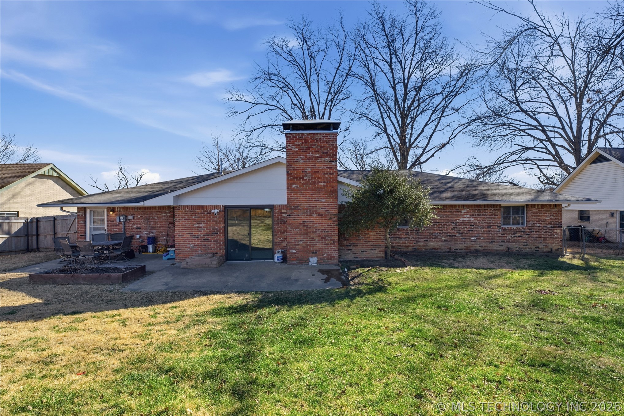 1037 Meadow Drive Property Photo 27