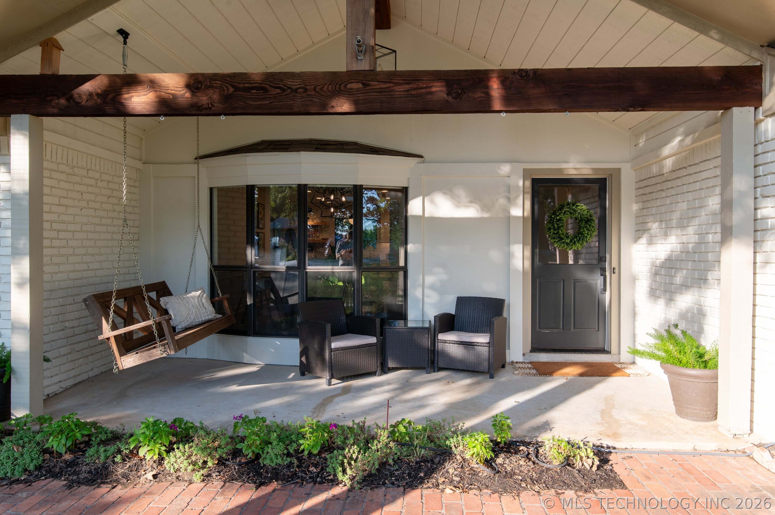 12315 S Skyline Drive Property Photo 2