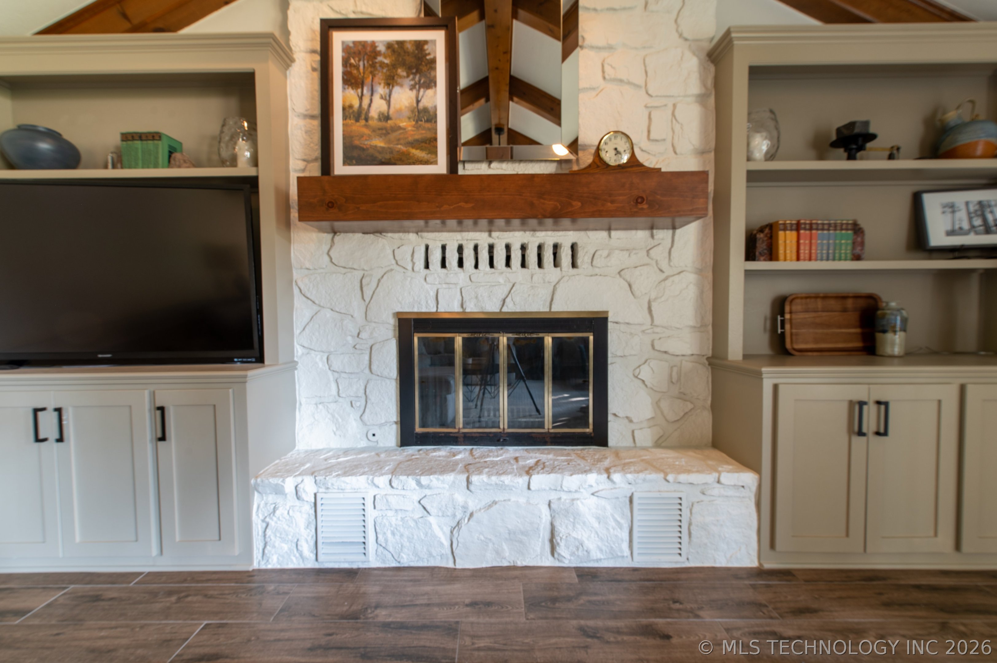 12315 S Skyline Drive Property Photo 4
