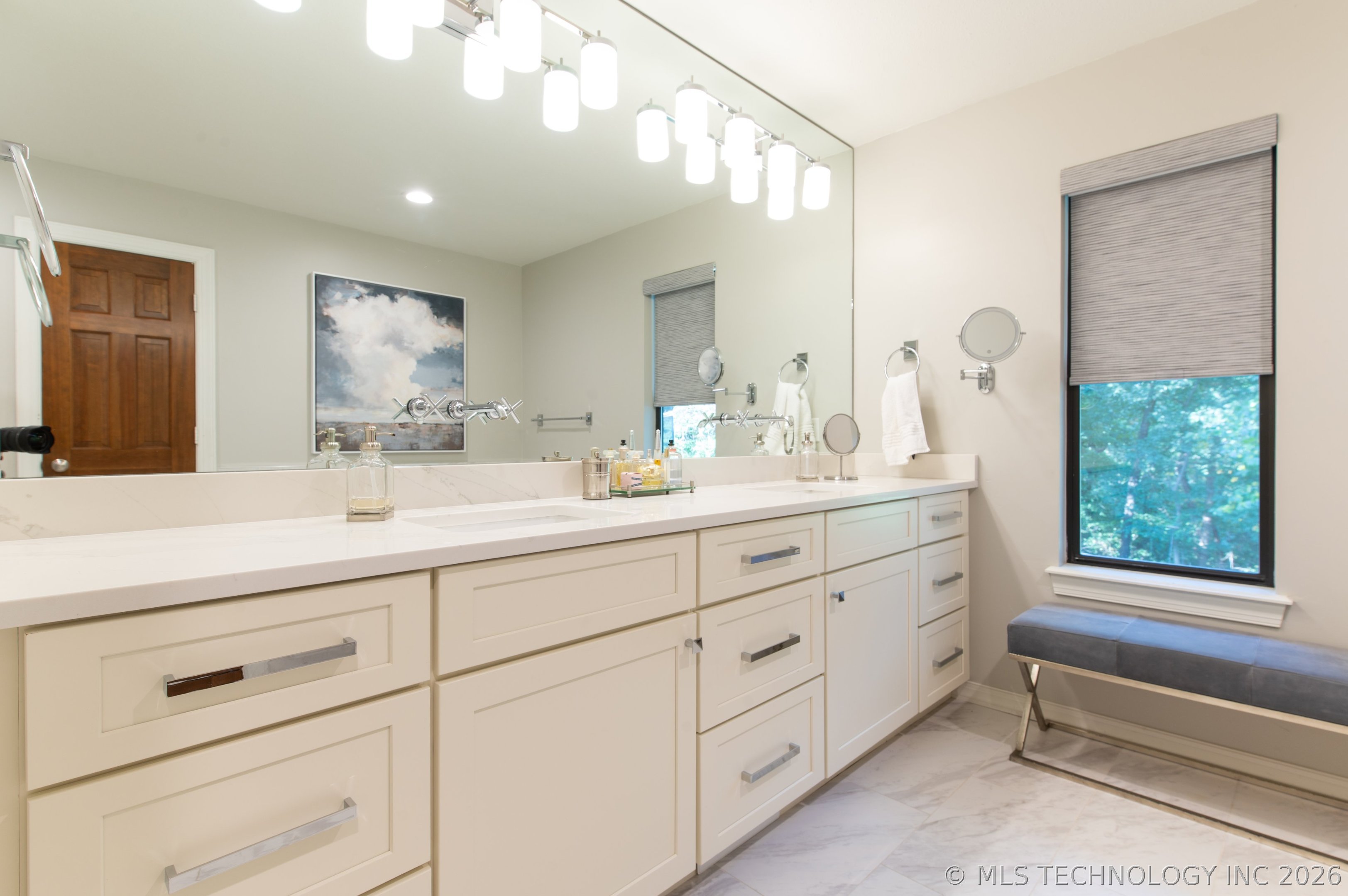 12315 S Skyline Drive Property Photo 14