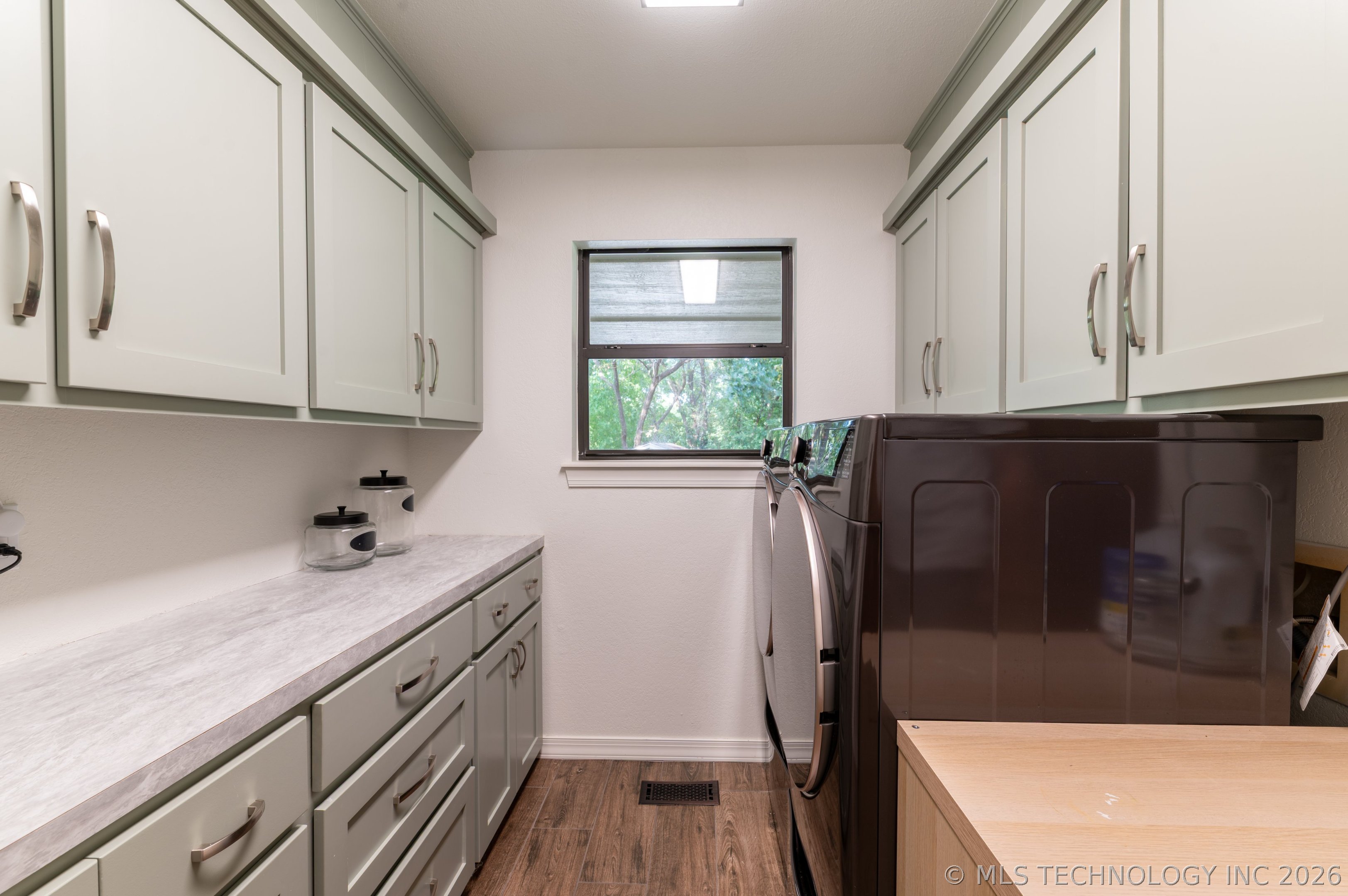 12315 S Skyline Drive Property Photo 22