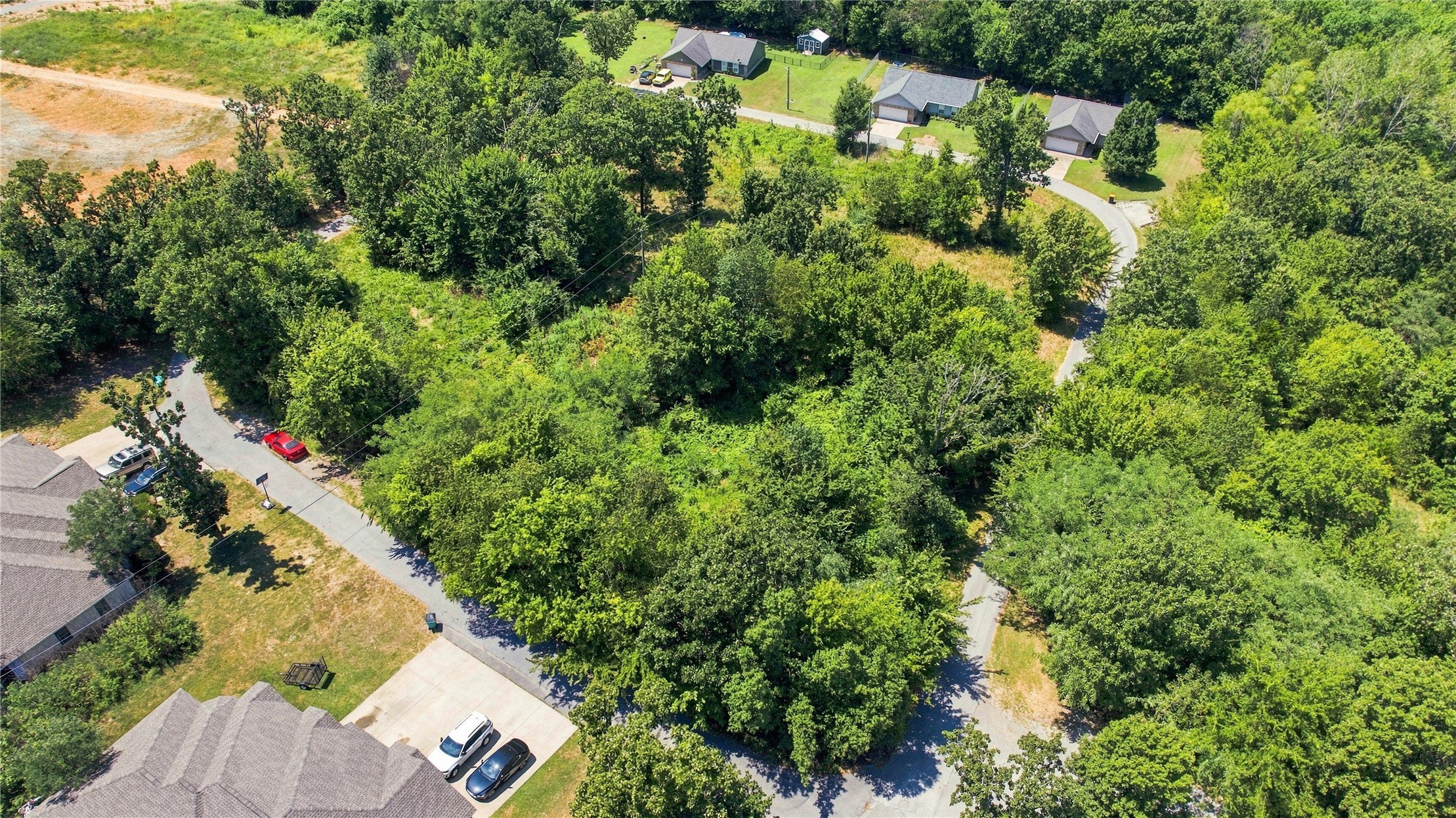 000 Hickory Lane Property Photo 3