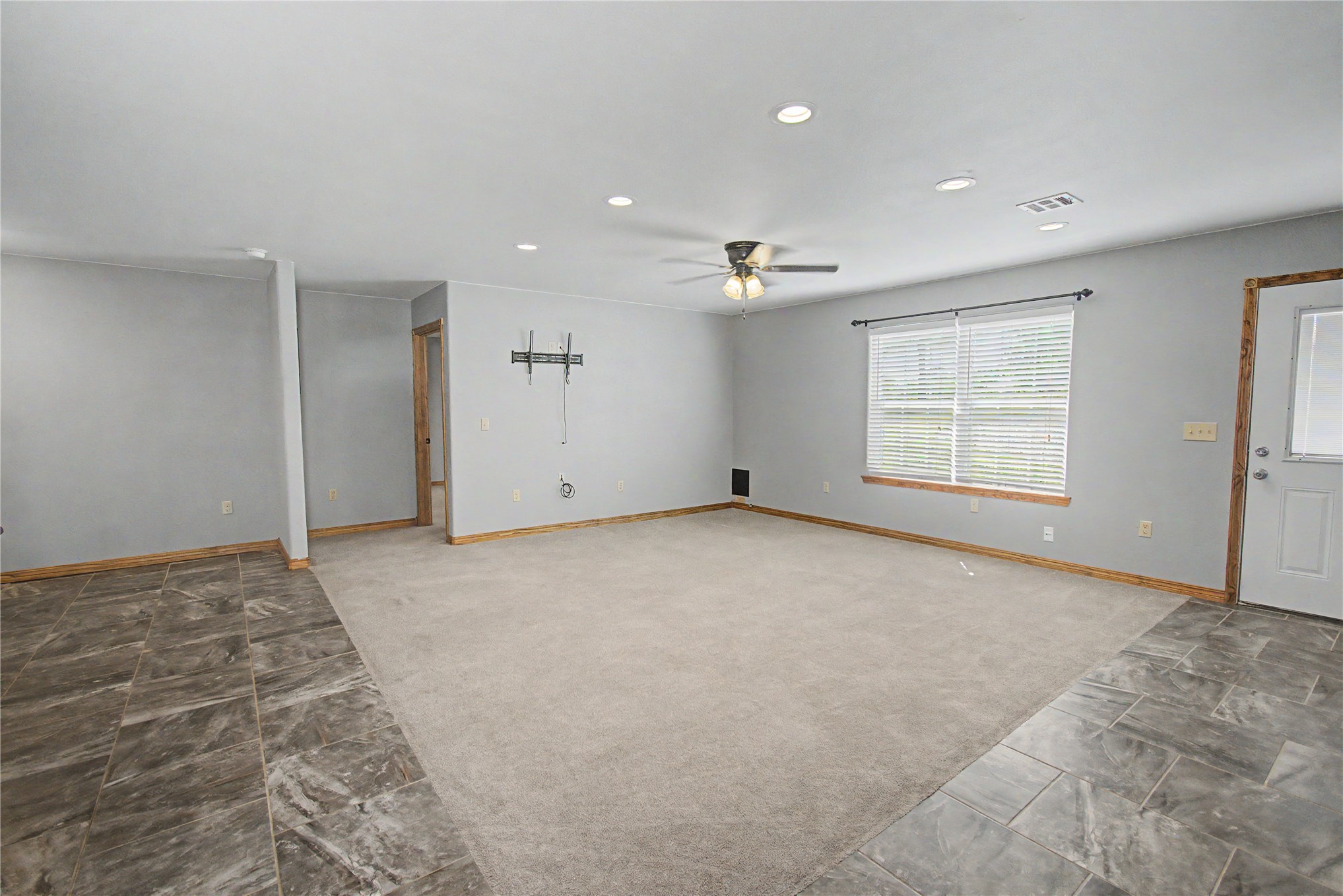 4930 S 71st Street E Property Photo 7