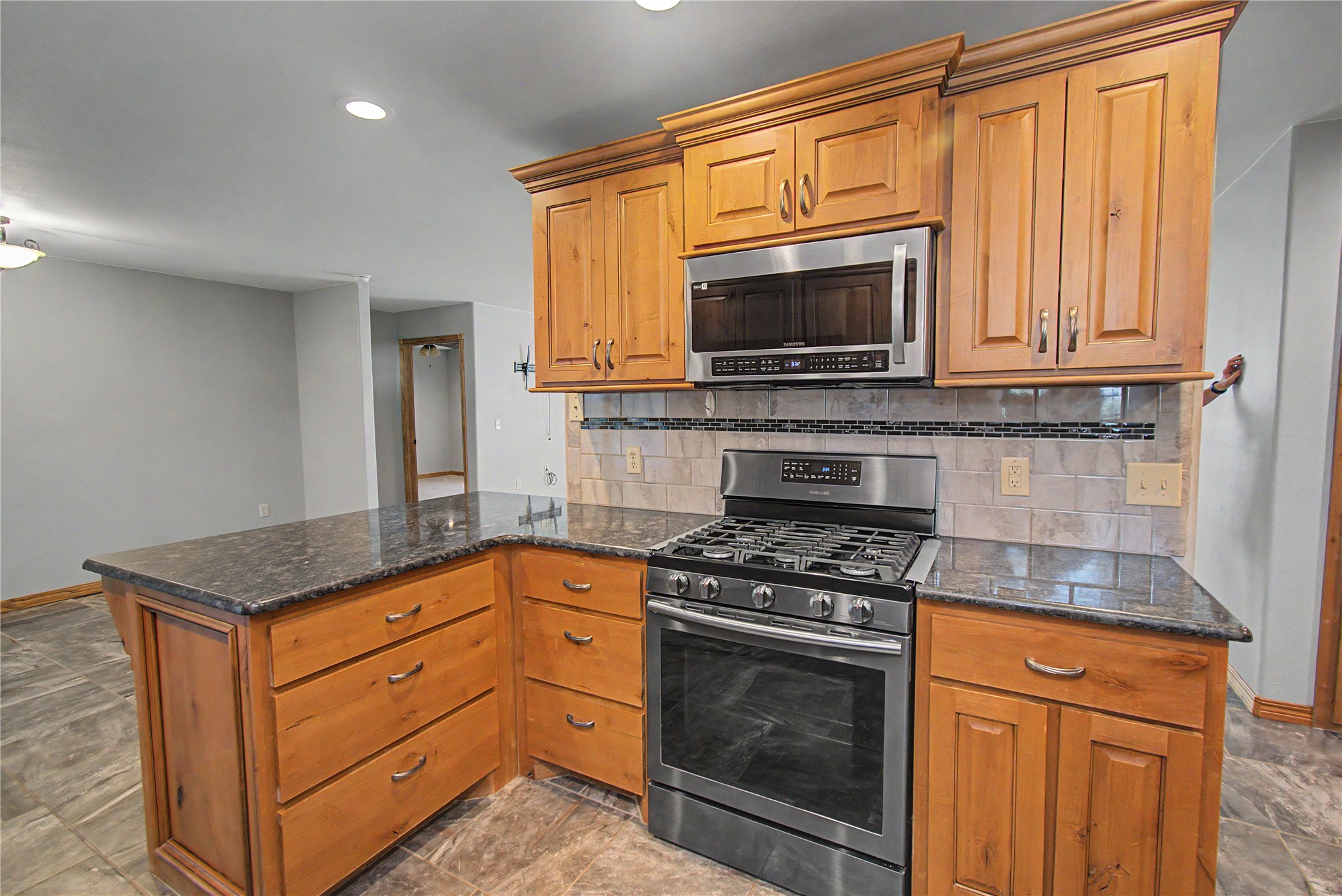 4930 S 71st Street E Property Photo 13